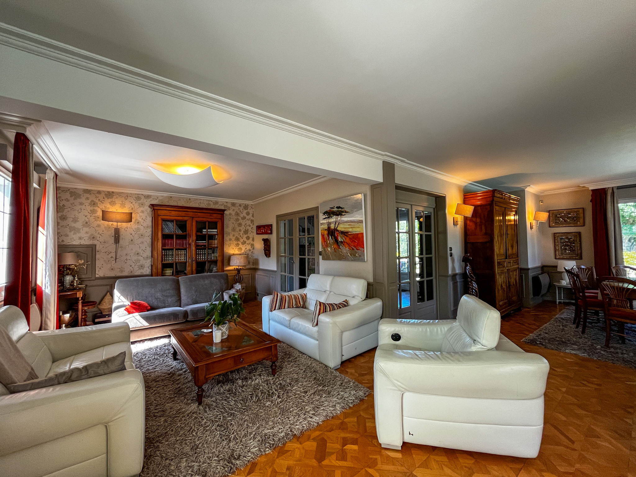 Propriété en France à vendre à Mesnil-Roc'h, Ille-et-Vilaine - &#8364;850 500 - photo 
