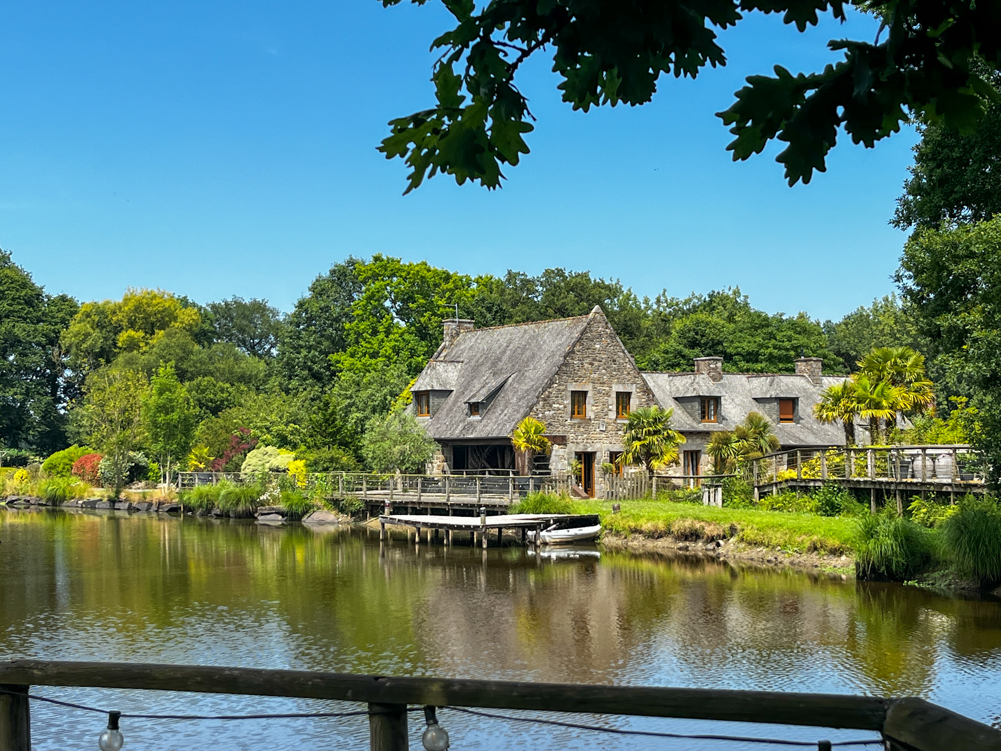 Propriété en France à vendre à Mesnil-Roc'h, Ille-et-Vilaine - &#8364;1 865 195 - photo 