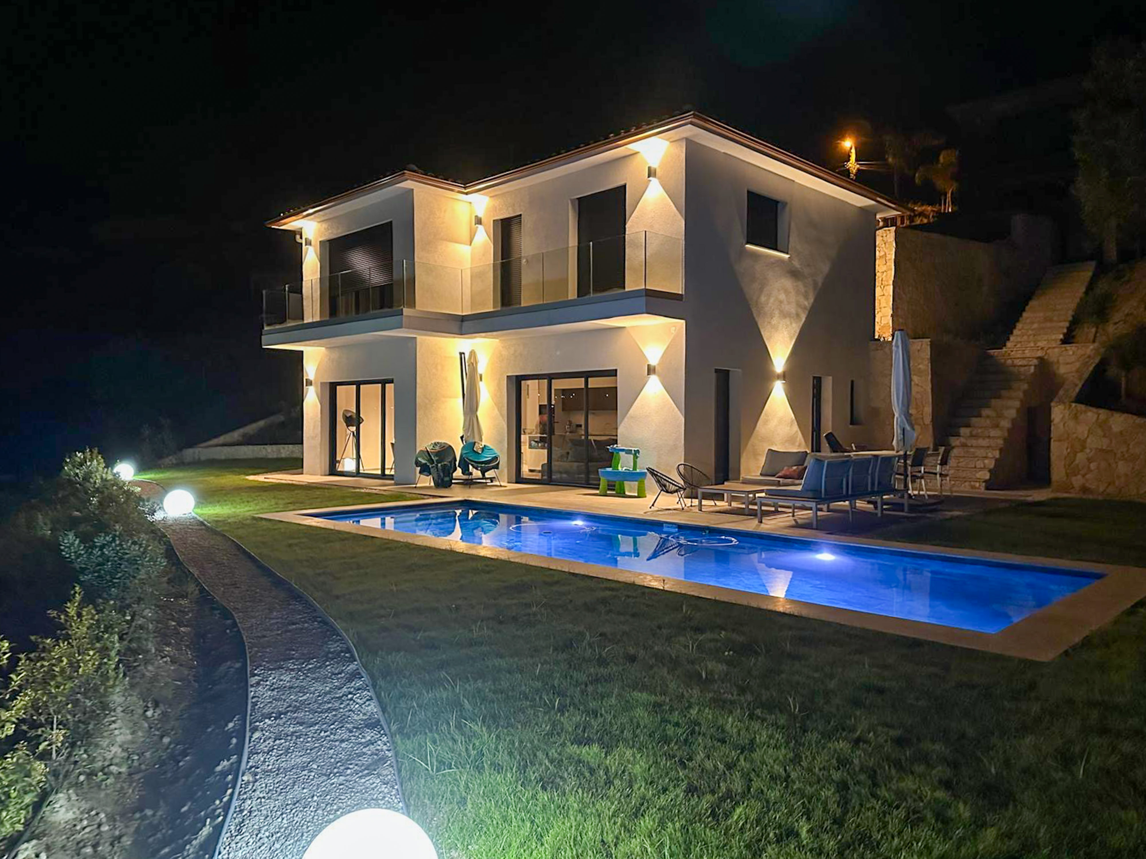 French property for sale in Nice, Alpes-Maritimes - €1,395,000 - photo 