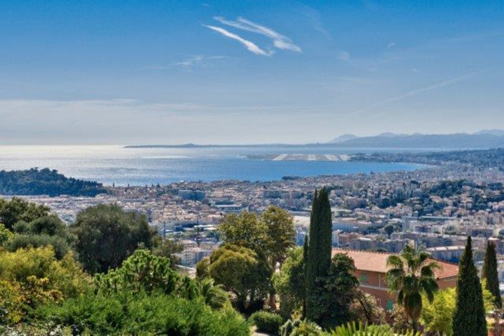 French property for sale in Nice, Alpes-Maritimes - €3,300,000 - photo 