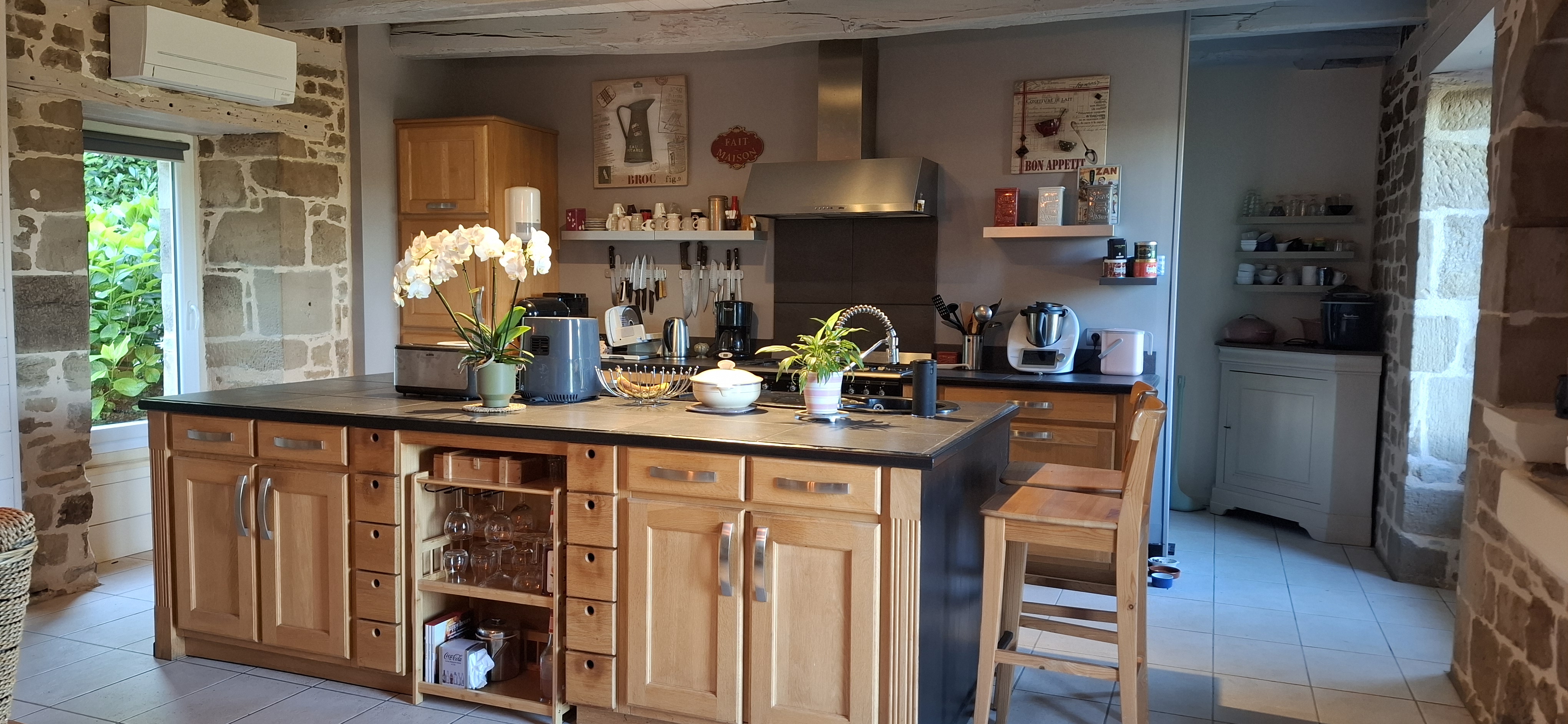 French property for sale in Beaulieu-sur-Dordogne, Corrèze - €766,500 - photo 