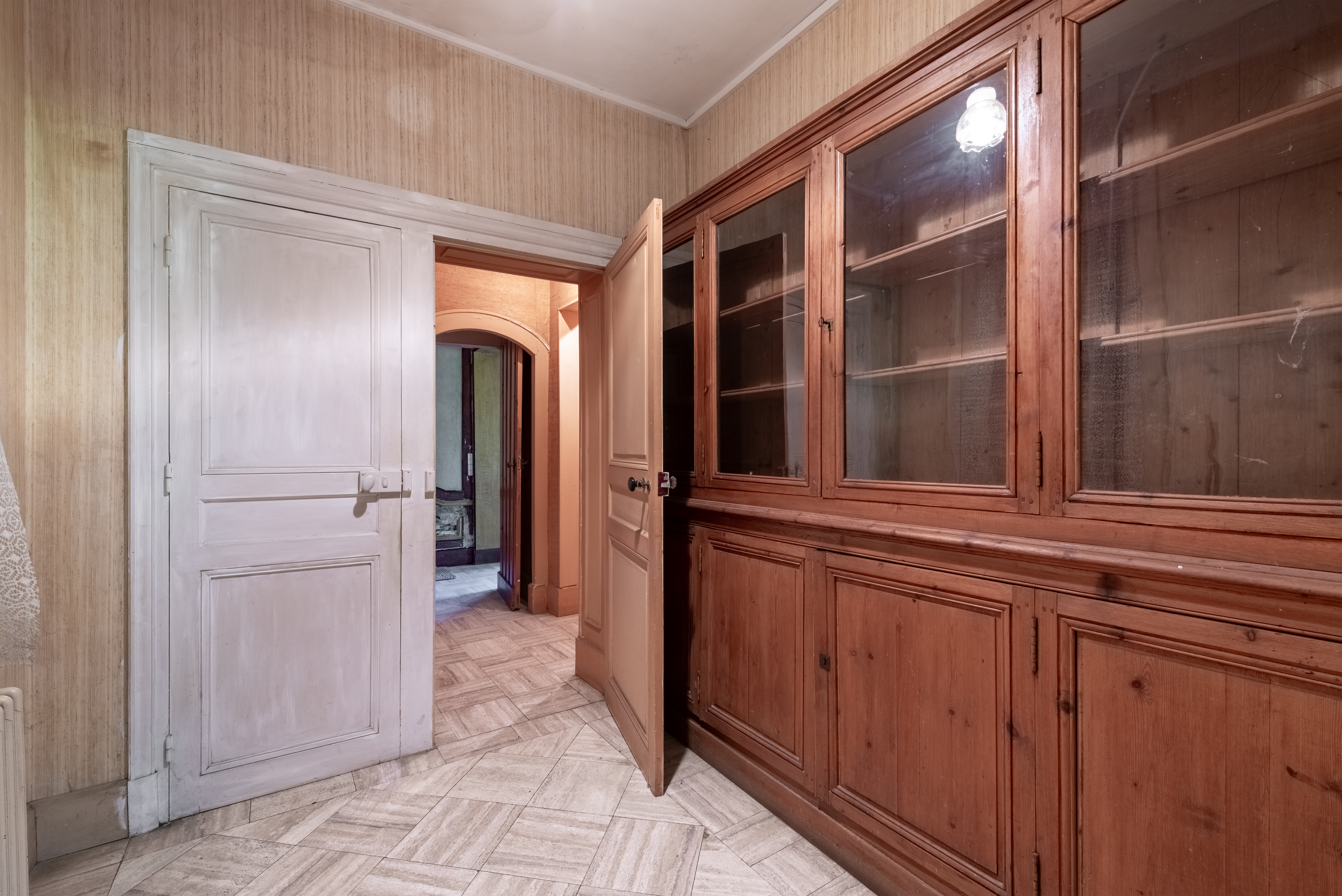 French property for sale in Cormeilles, Eure - €670,000 - photo 