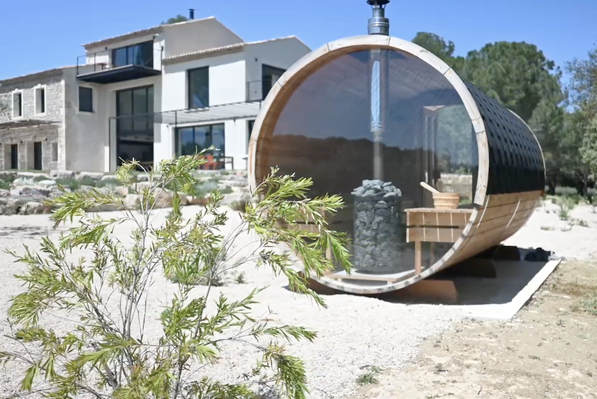 French property for sale in Noves, Bouches-du-Rhône - €3,500,000 - photo 