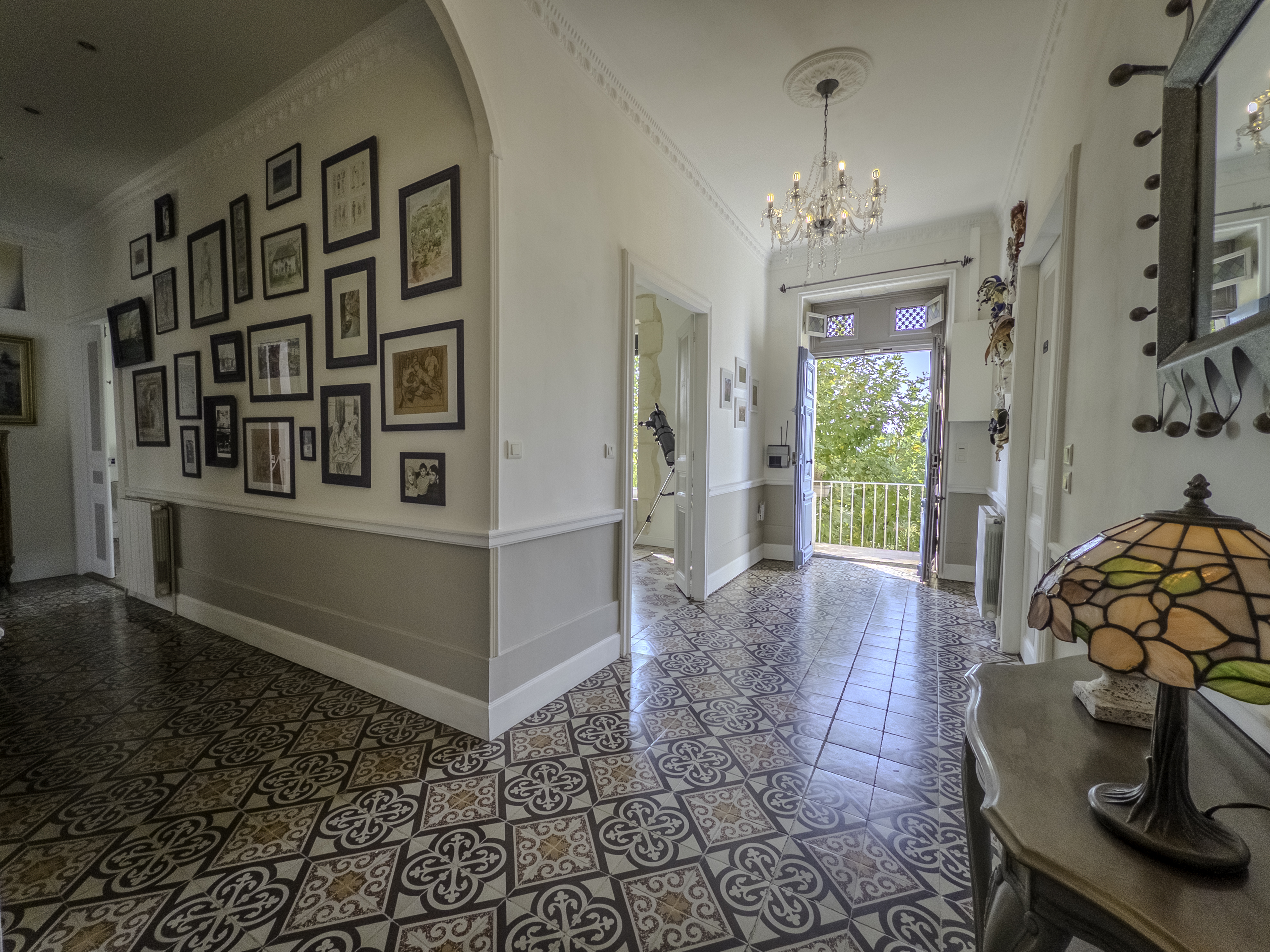 Propriété en France à vendre à Neffiès, Hérault - &#8364;950 000 - photo 