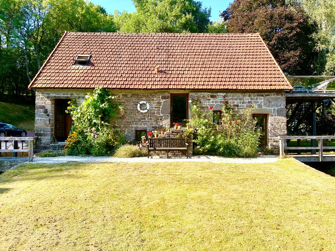 French property for sale in Tessy-Bocage, Manche - €670,000 - photo 