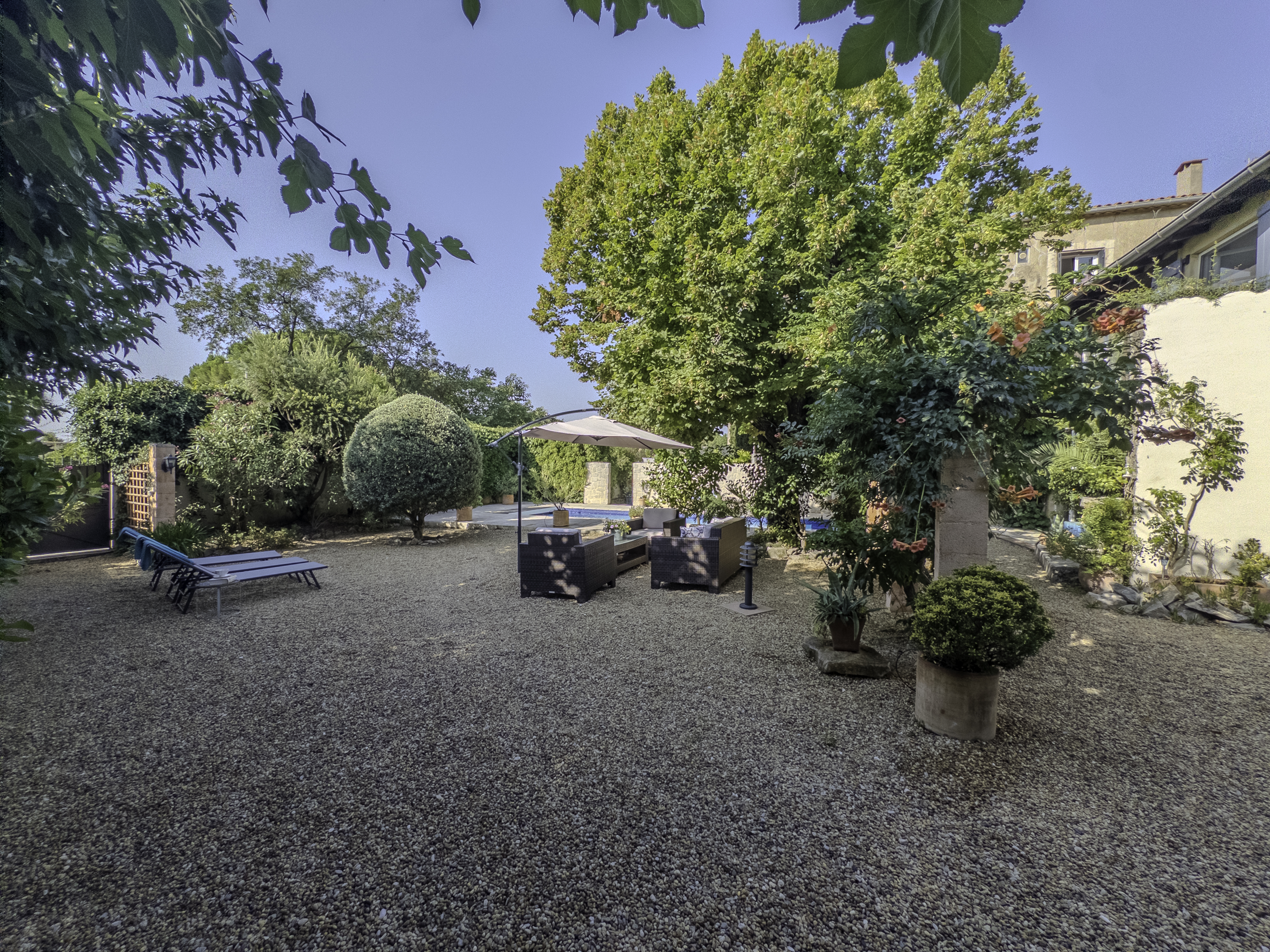Propriété en France à vendre à Neffiès, Hérault - &#8364;950 000 - photo 