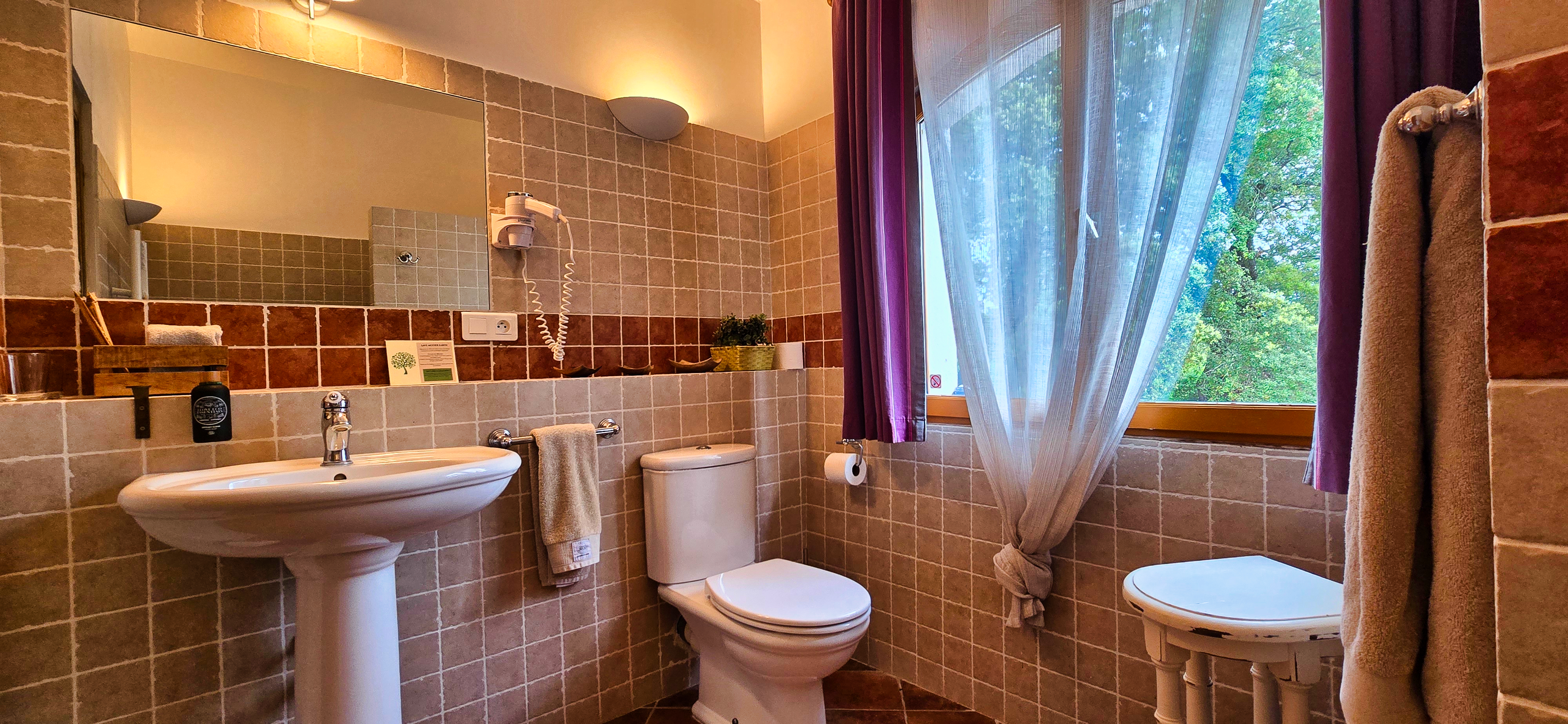 French property for sale in Besse-sur-Issole, Var - €1,850,000 - photo 
