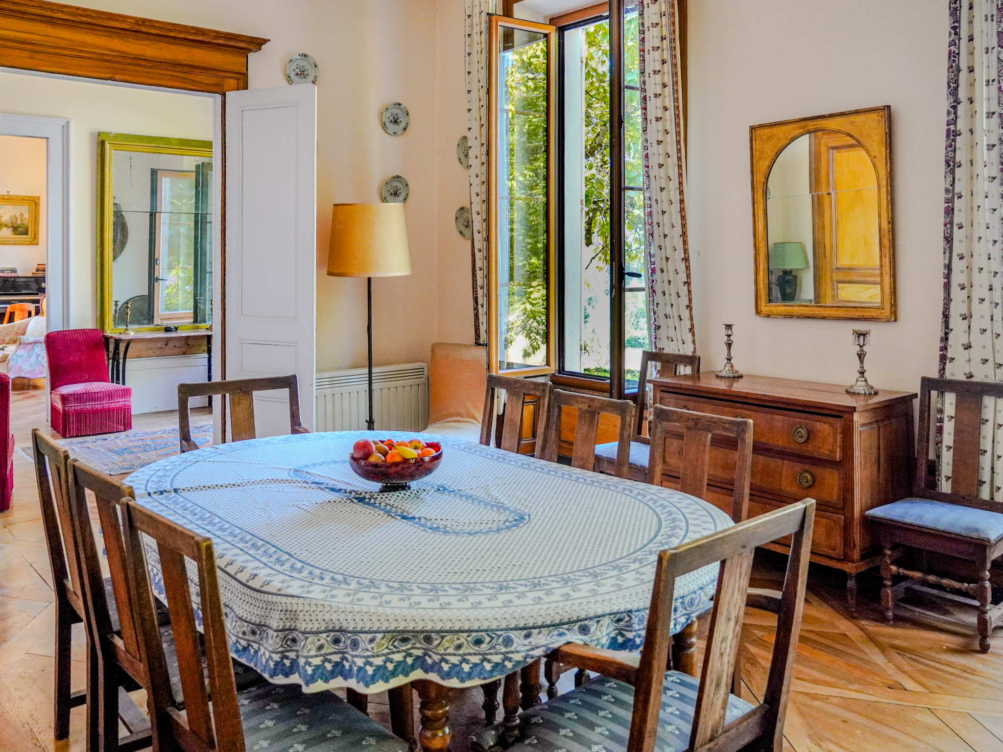 French property for sale in Annecy, Haute-Savoie - €3,885,000 - photo 