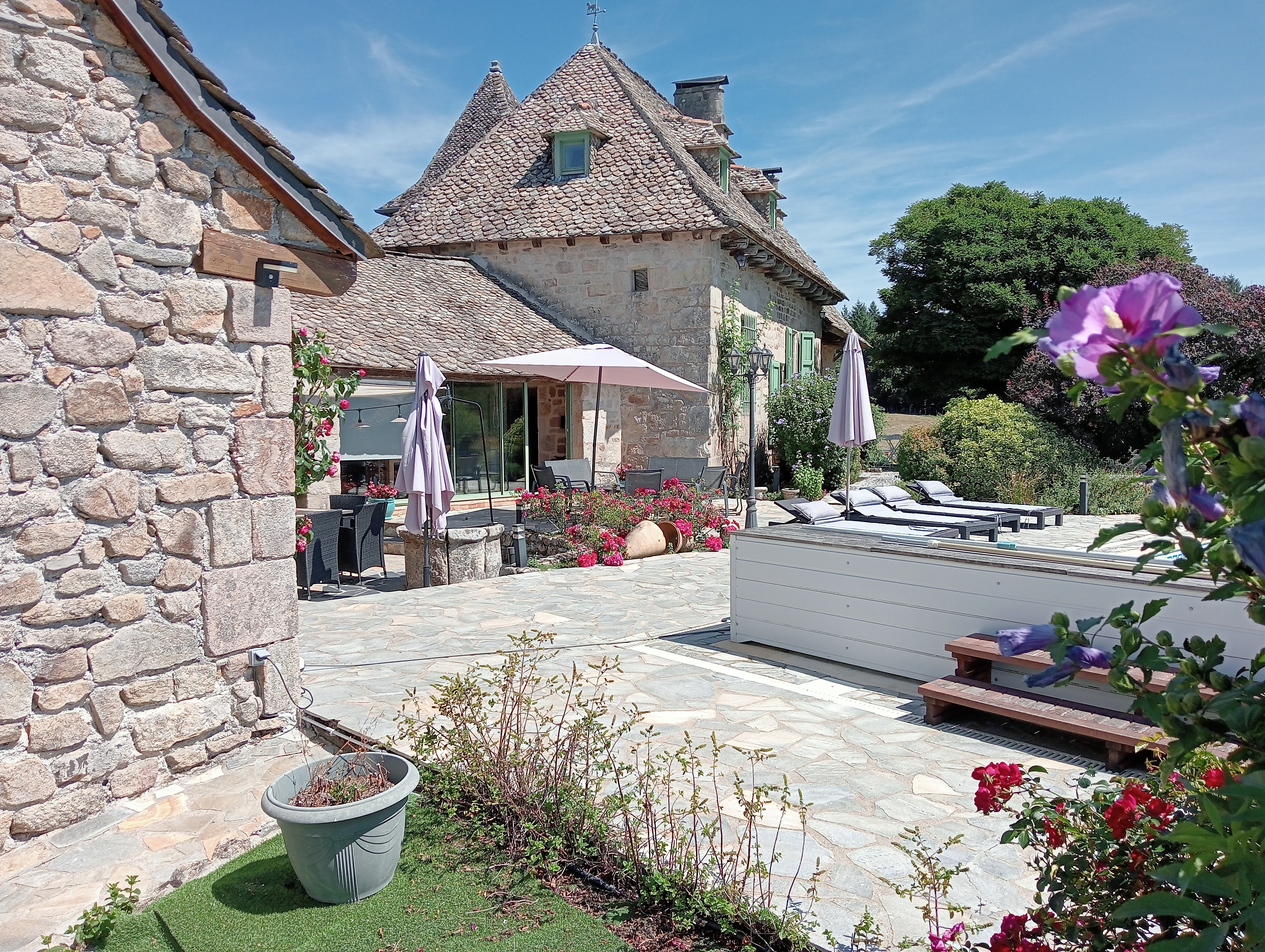 Propriété en France à vendre à Saint-Privat, Corrèze - &#8364;608 500 - photo 