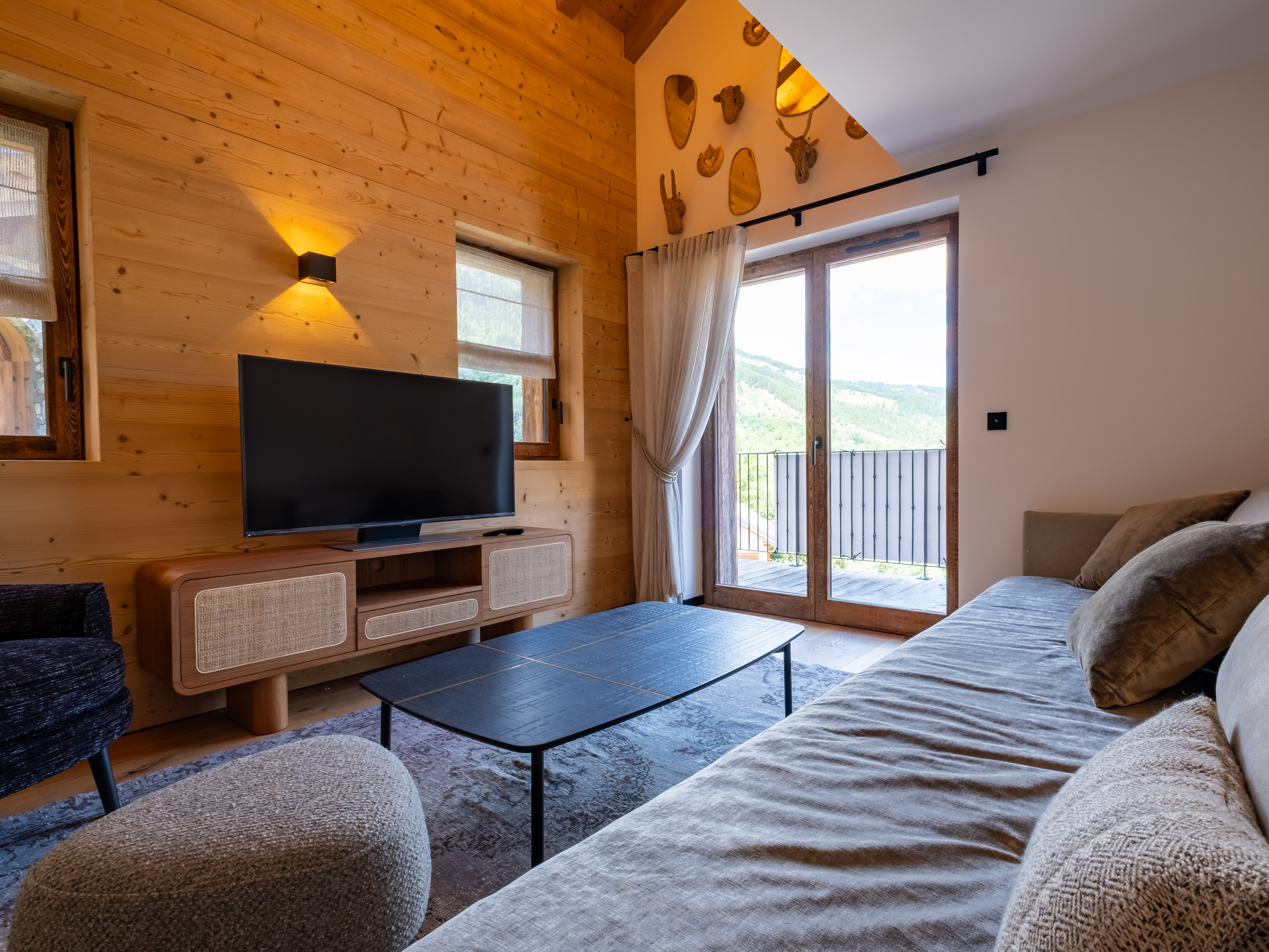Propriété en France à vendre à MERIBEL LES ALLUES, Savoie - &#8364;2 660 000 - photo 