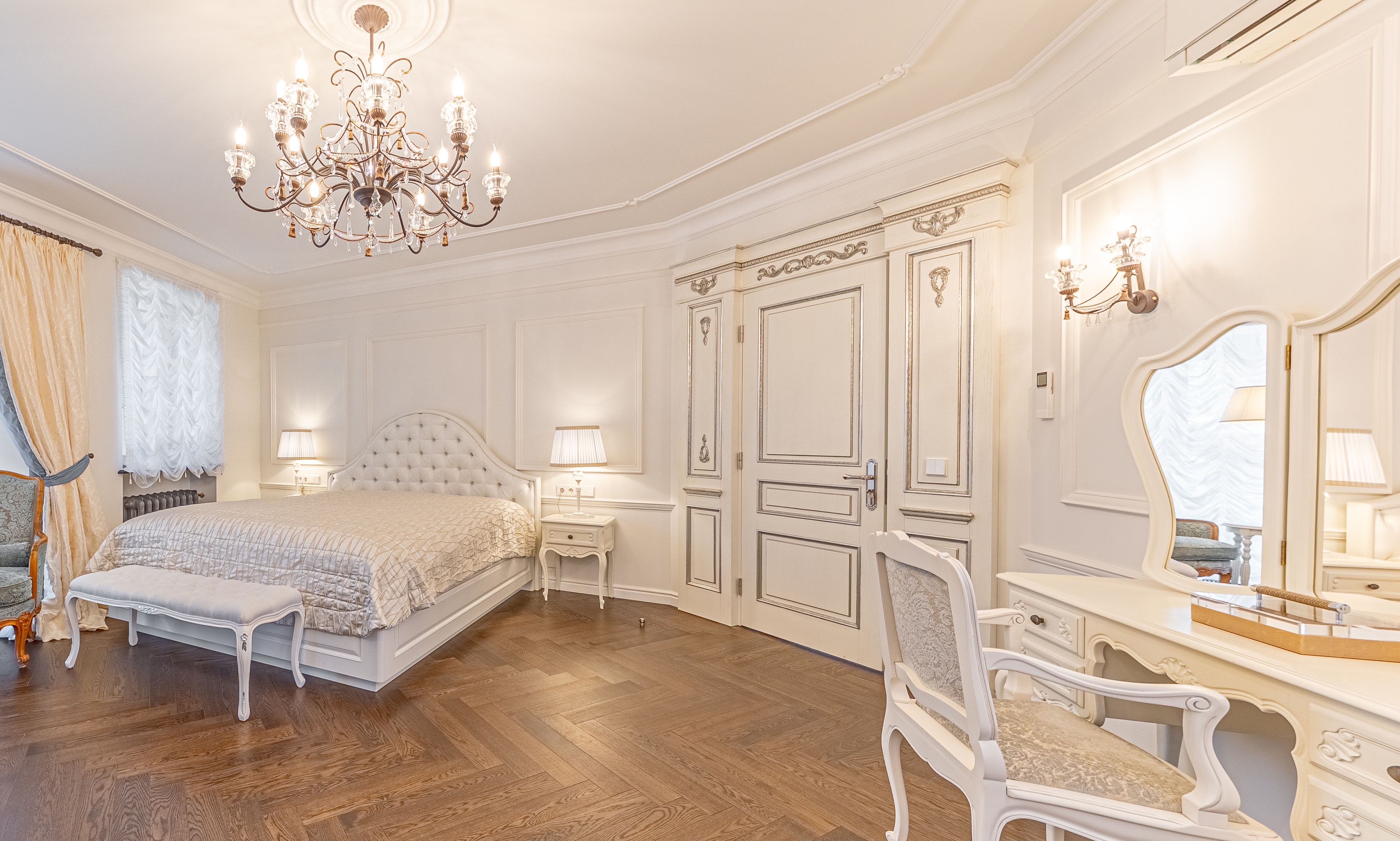 French property for sale in Chambéry, Savoie - €2,500,000 - photo 