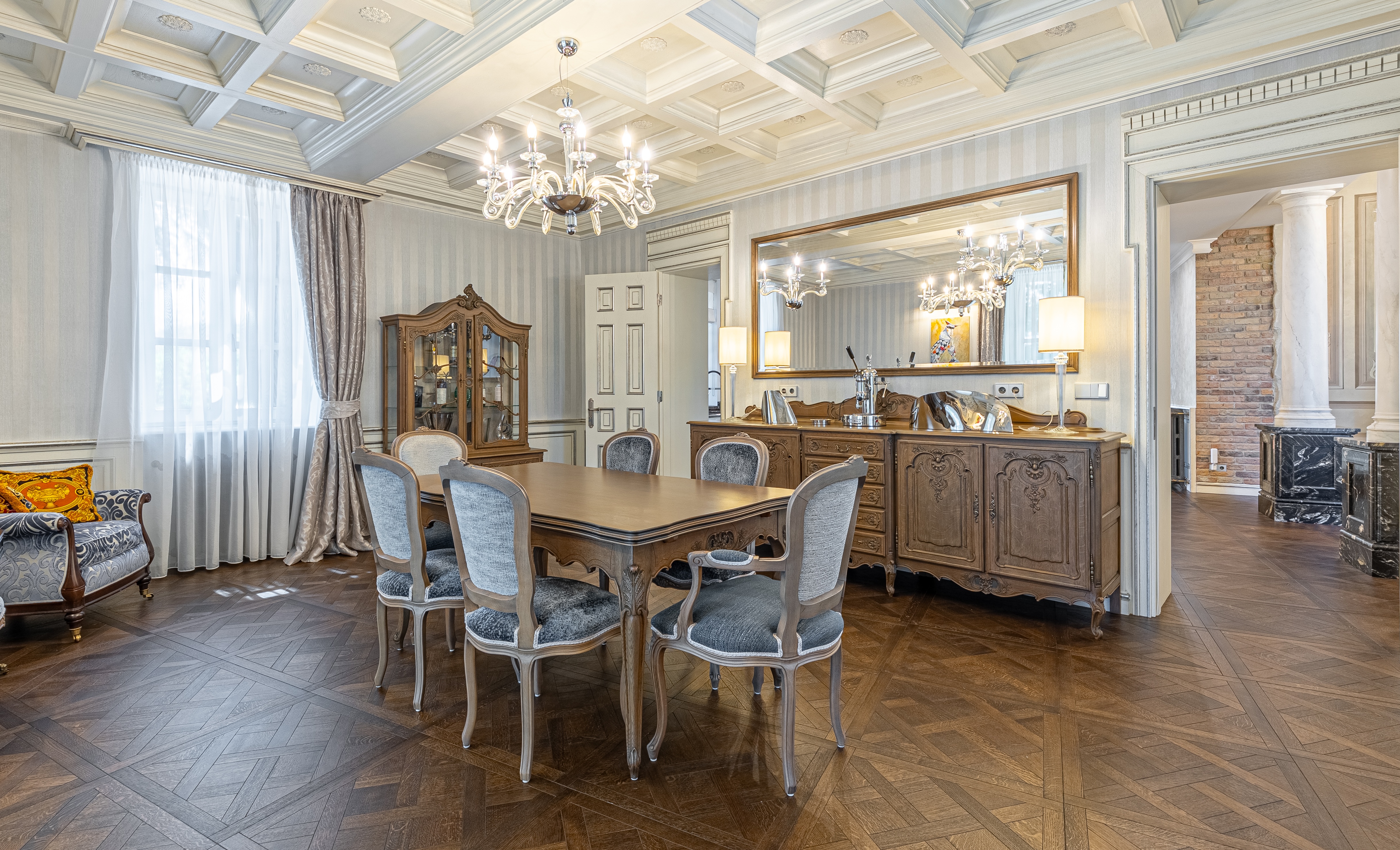 French property for sale in Chambéry, Savoie - €2,500,000 - photo 