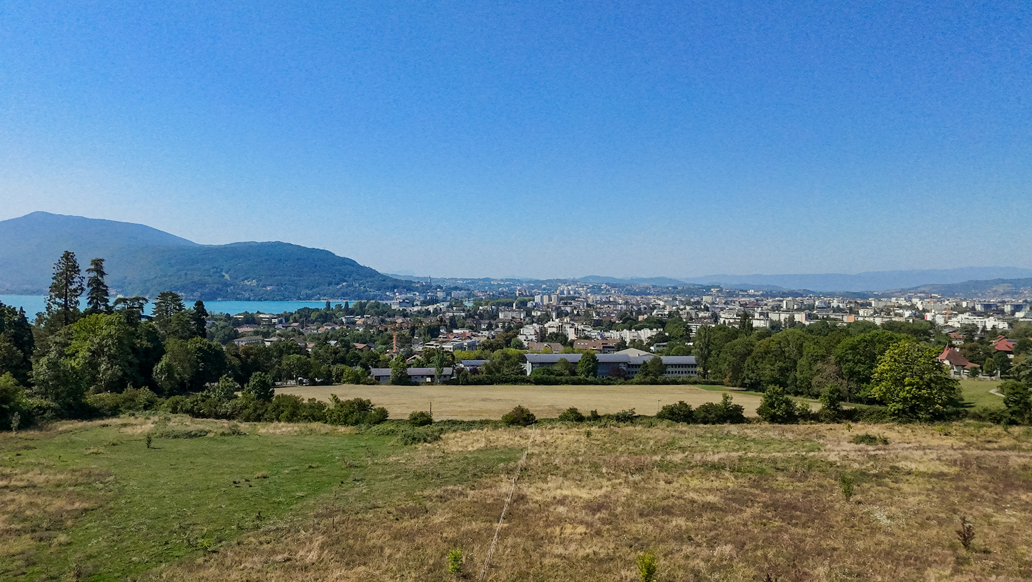 French property for sale in Annecy, Haute-Savoie - €3,885,000 - photo 