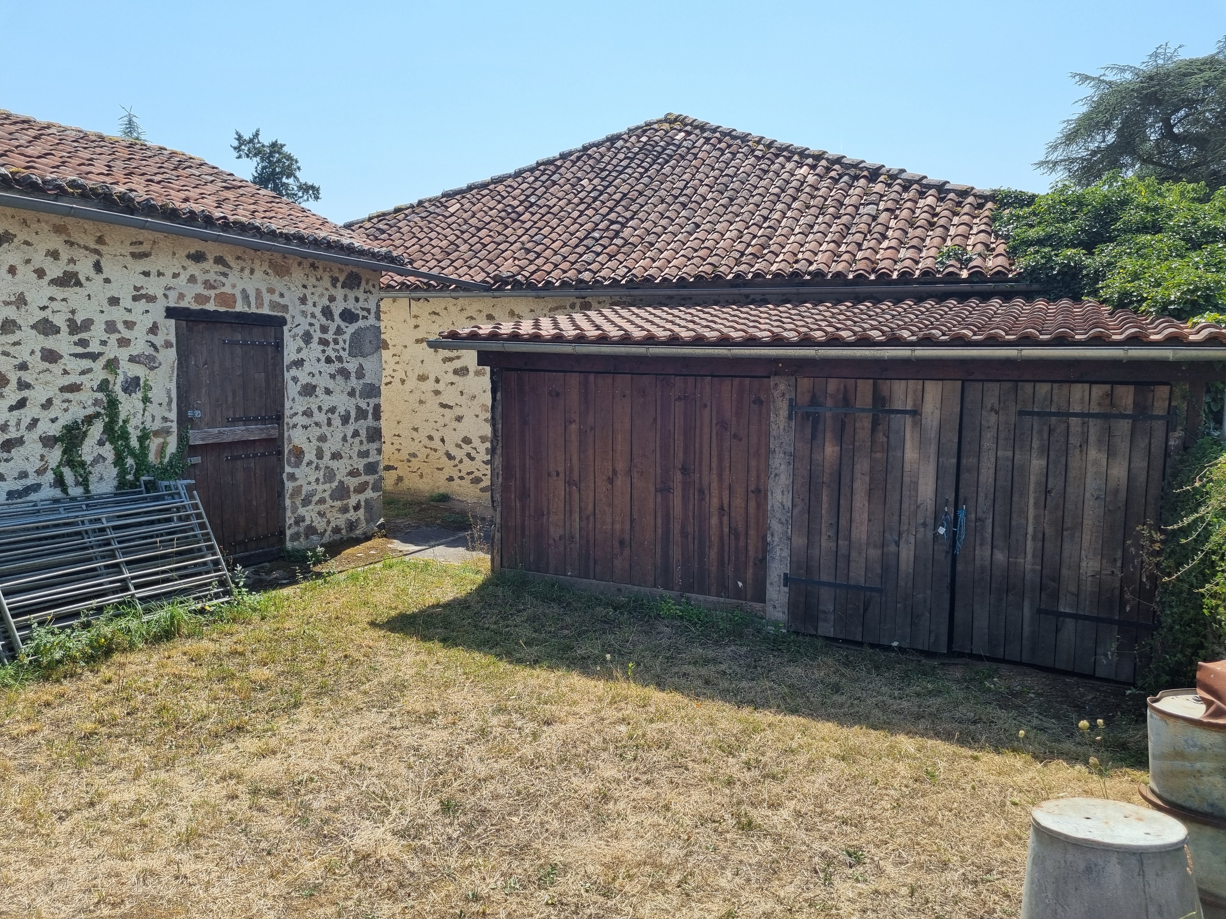 French property for sale in Lesterps, Charente - €1,054,700 - photo 