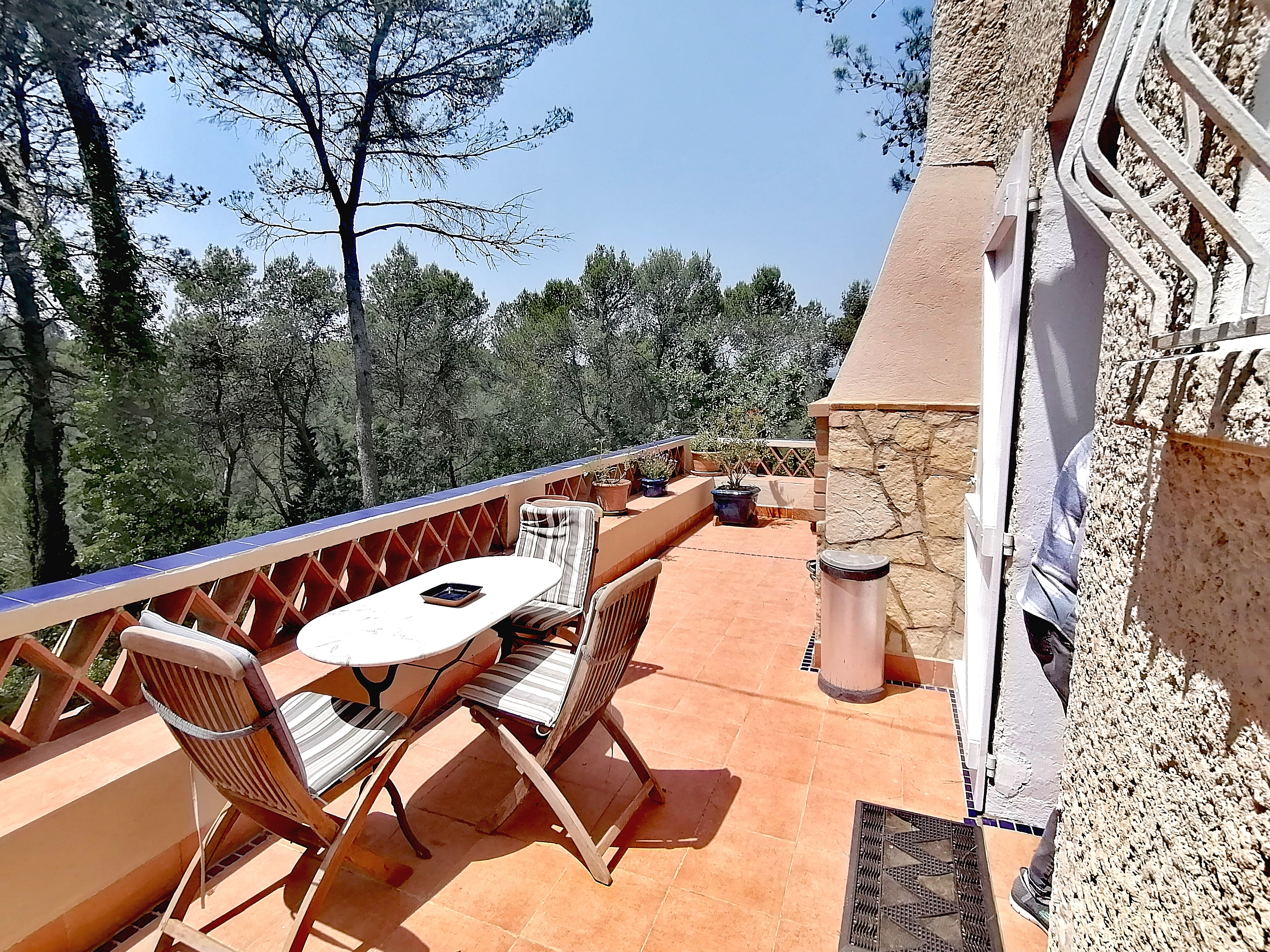French property for sale in Belcodène, Bouches-du-Rhône - €965,000 - photo 