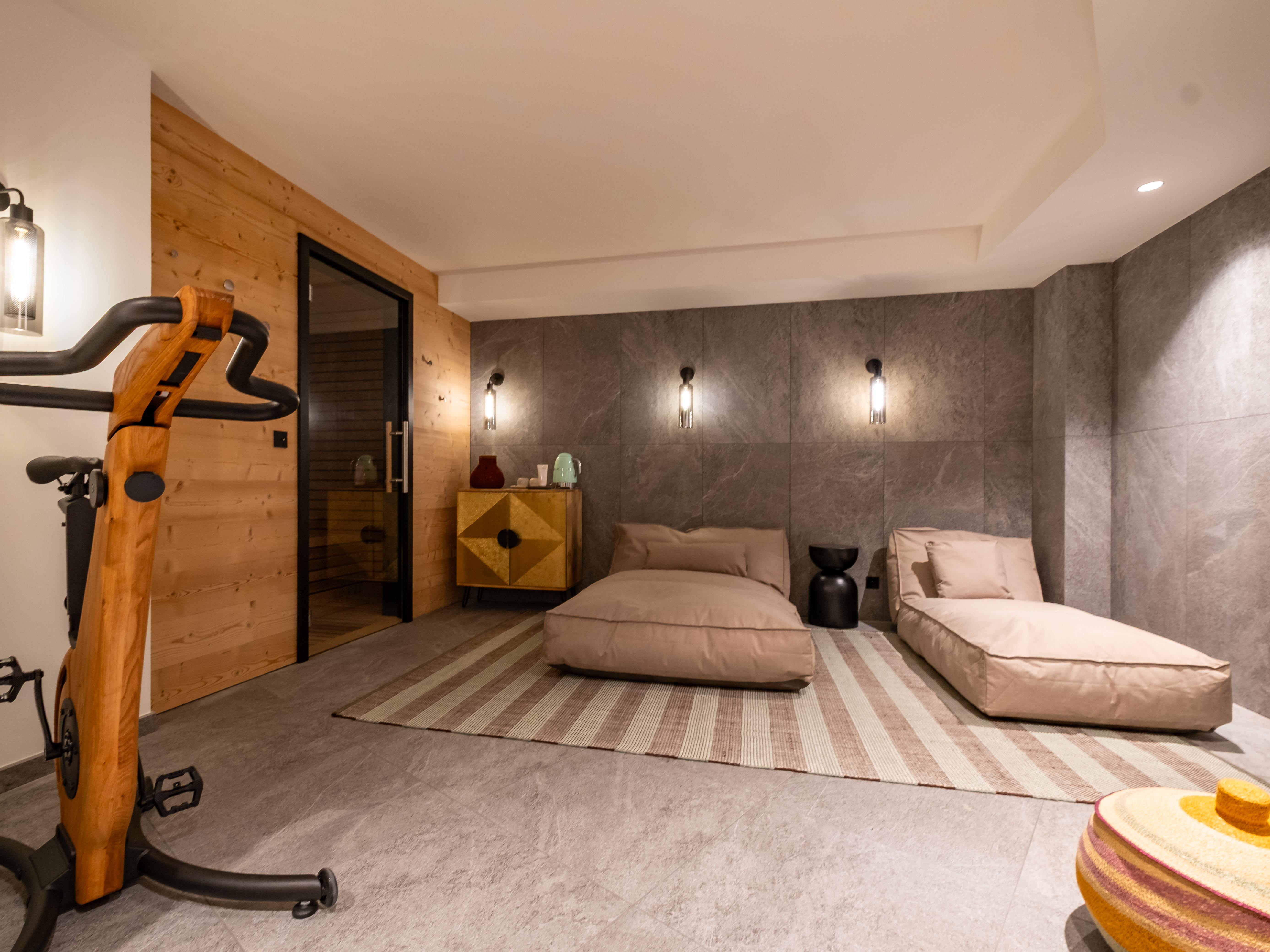 Propriété en France à vendre à MERIBEL LES ALLUES, Savoie - &#8364;2 660 000 - photo 