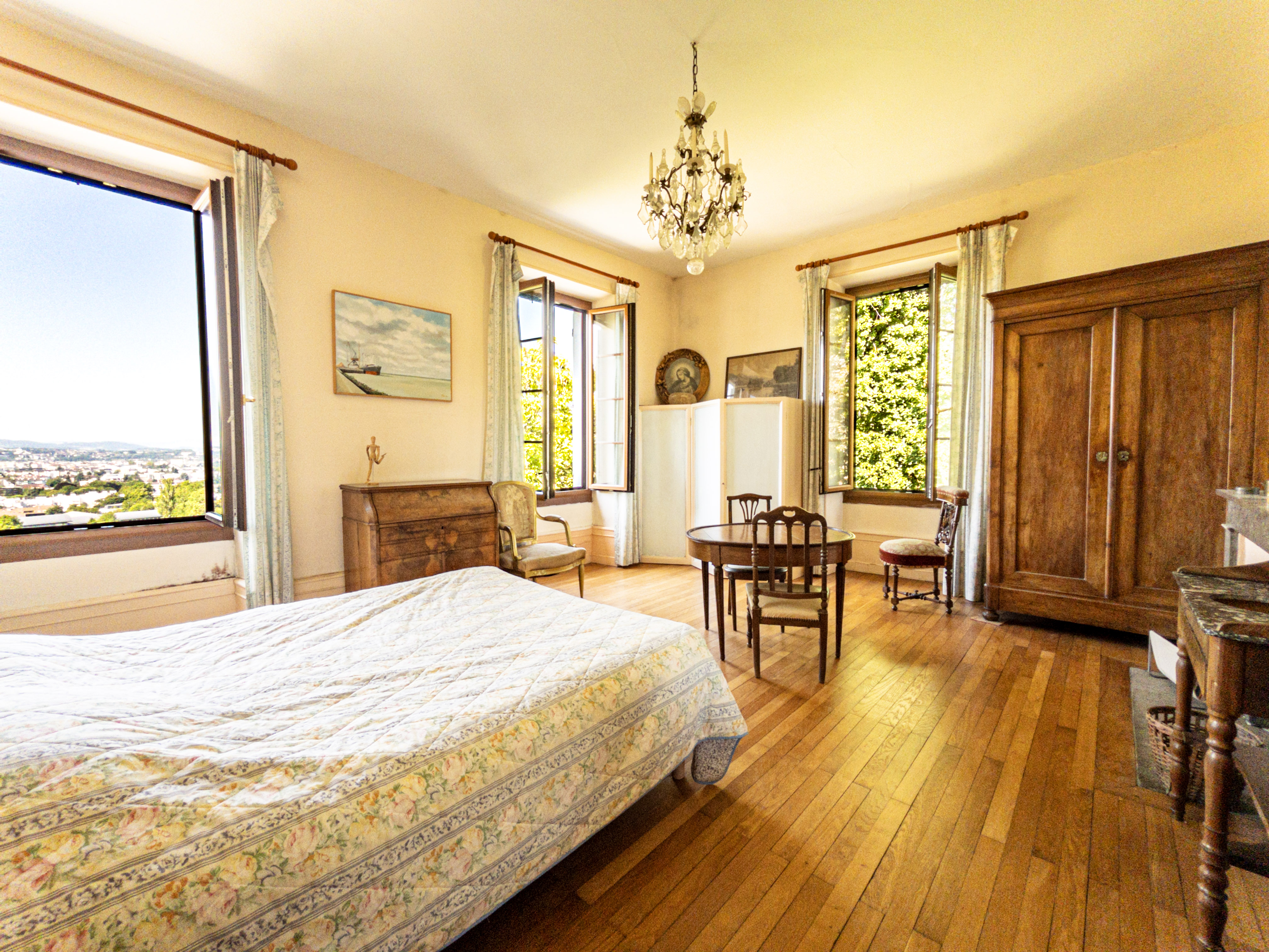 French property for sale in Annecy, Haute-Savoie - €3,885,000 - photo 