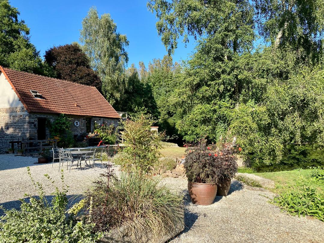French property for sale in Tessy-Bocage, Manche - €670,000 - photo 