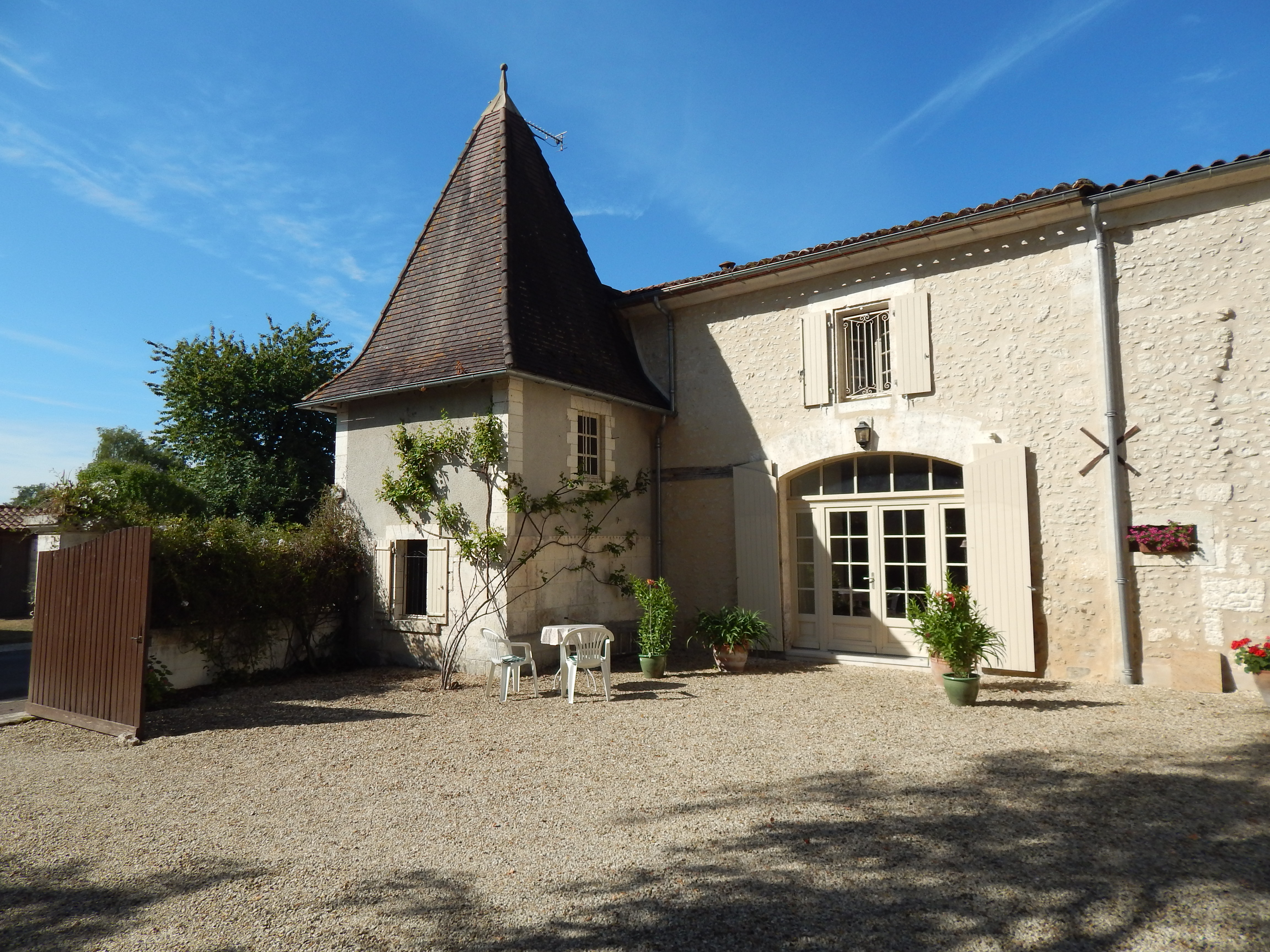 French property for sale in La Chapelle-Grésignac, Dordogne - €650,000 - photo 