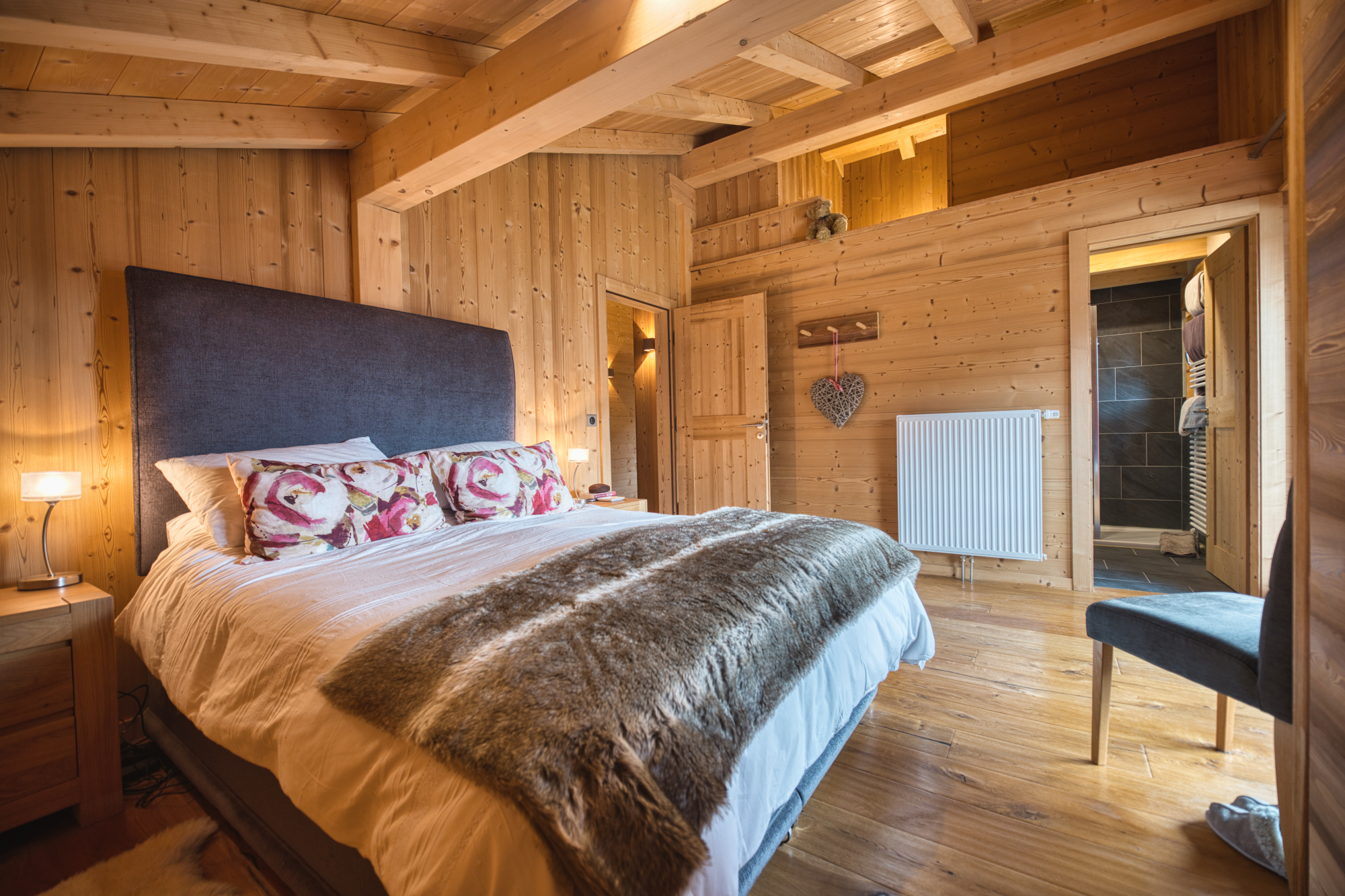 French property for sale in Châtel, Haute-Savoie - €2,495,000 - photo 
