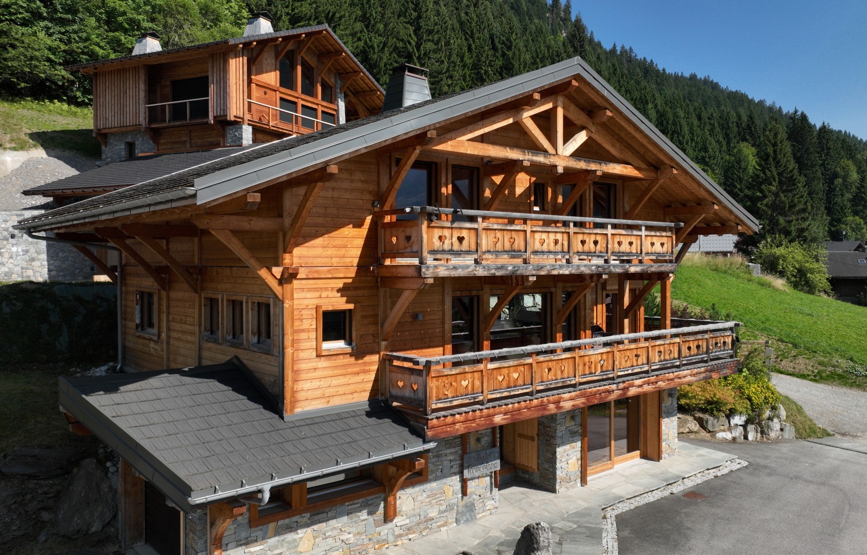 French property for sale in Châtel, Haute-Savoie - €2,000,000 - photo 