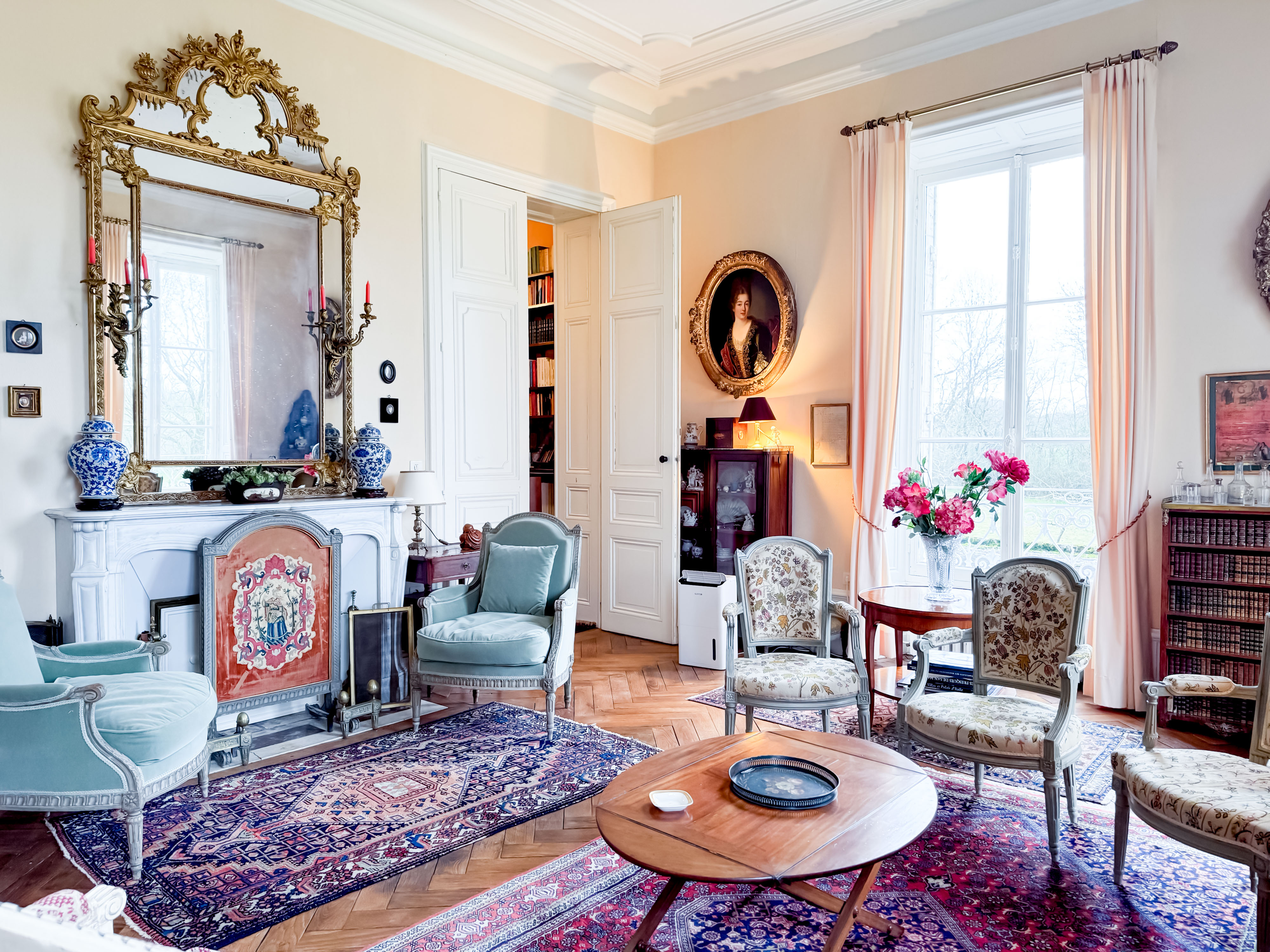 French property for sale in Saint-Maixent-de-Beugné, Deux-Sèvres - €678,000 - photo 