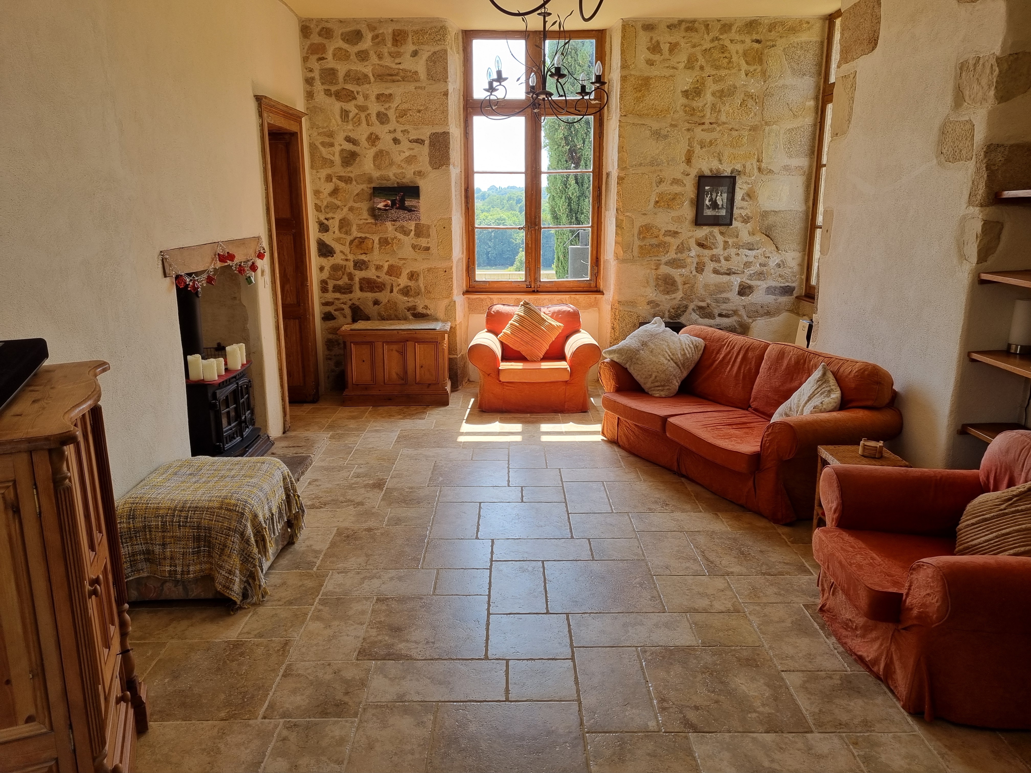 French property for sale in Lesterps, Charente - €1,054,700 - photo 