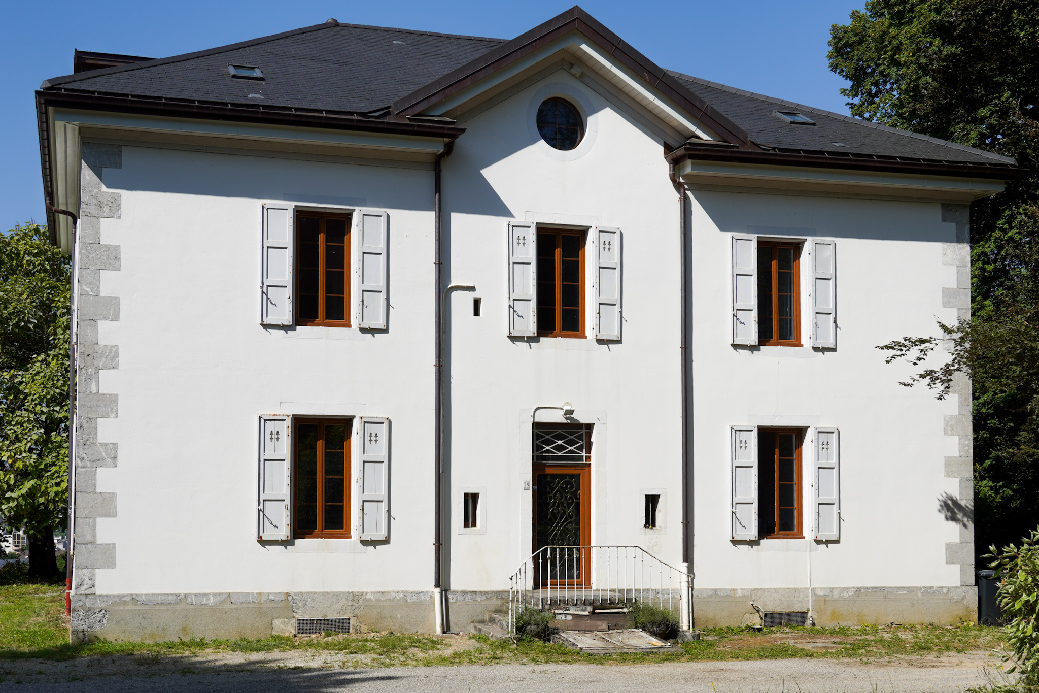 French property for sale in Annecy, Haute-Savoie - €3,885,000 - photo 