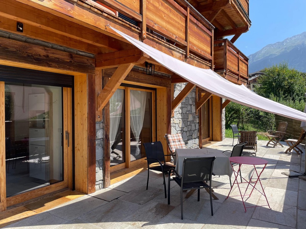 Propriété en France à vendre à Bozel, Savoie - &#8364;1 890 000 - photo 
