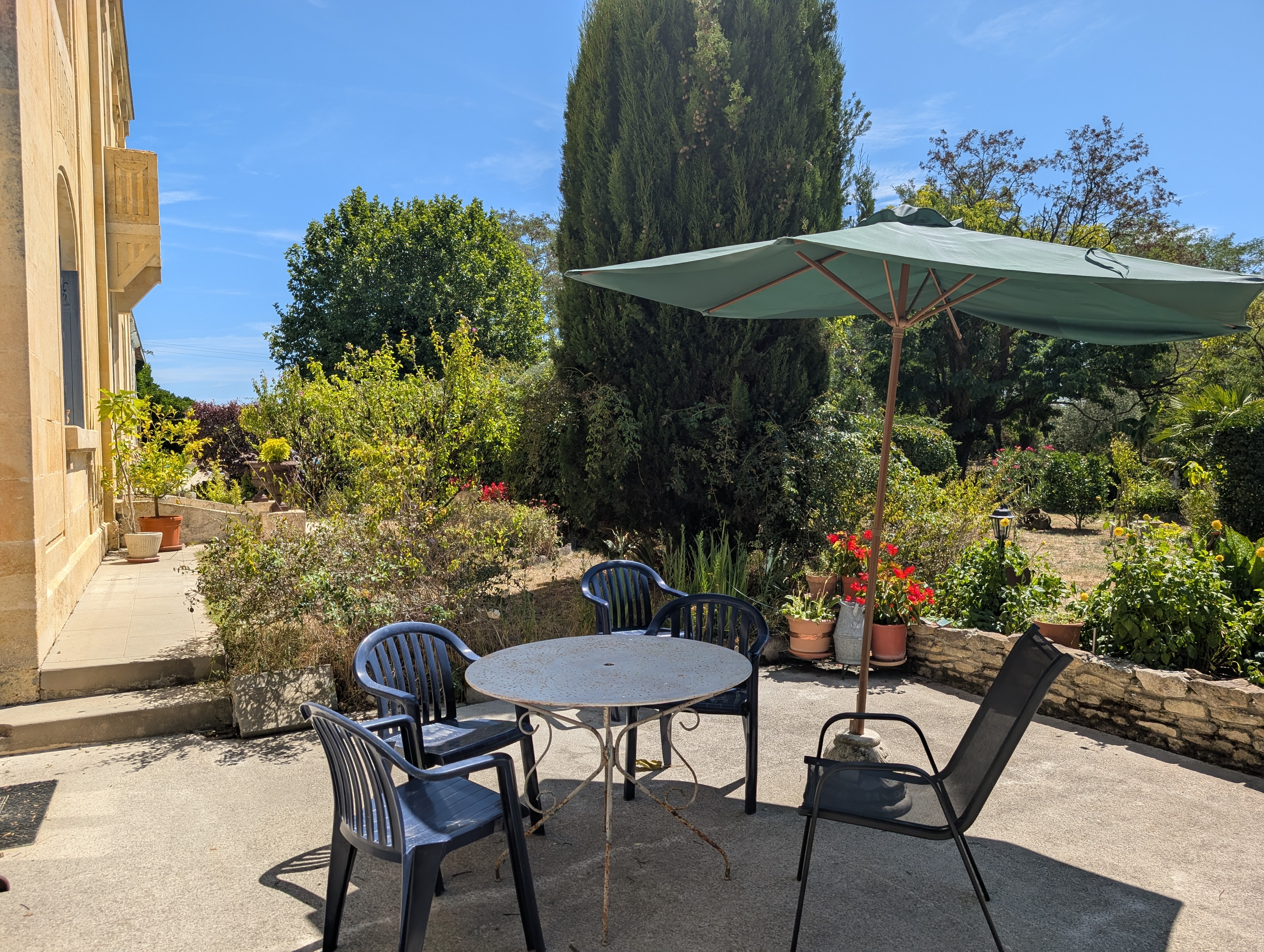 Propriété en France à vendre à Reignac, Gironde - &#8364;635 000 - photo 