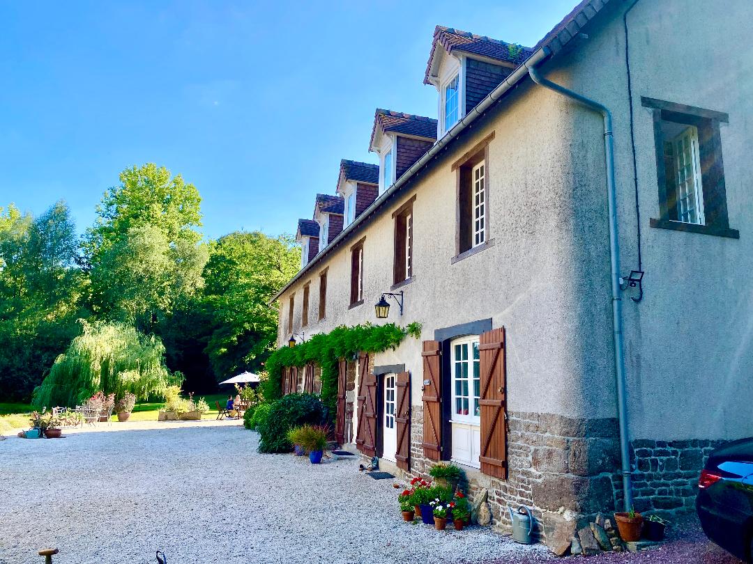 French property for sale in Tessy-Bocage, Manche - €670,000 - photo 