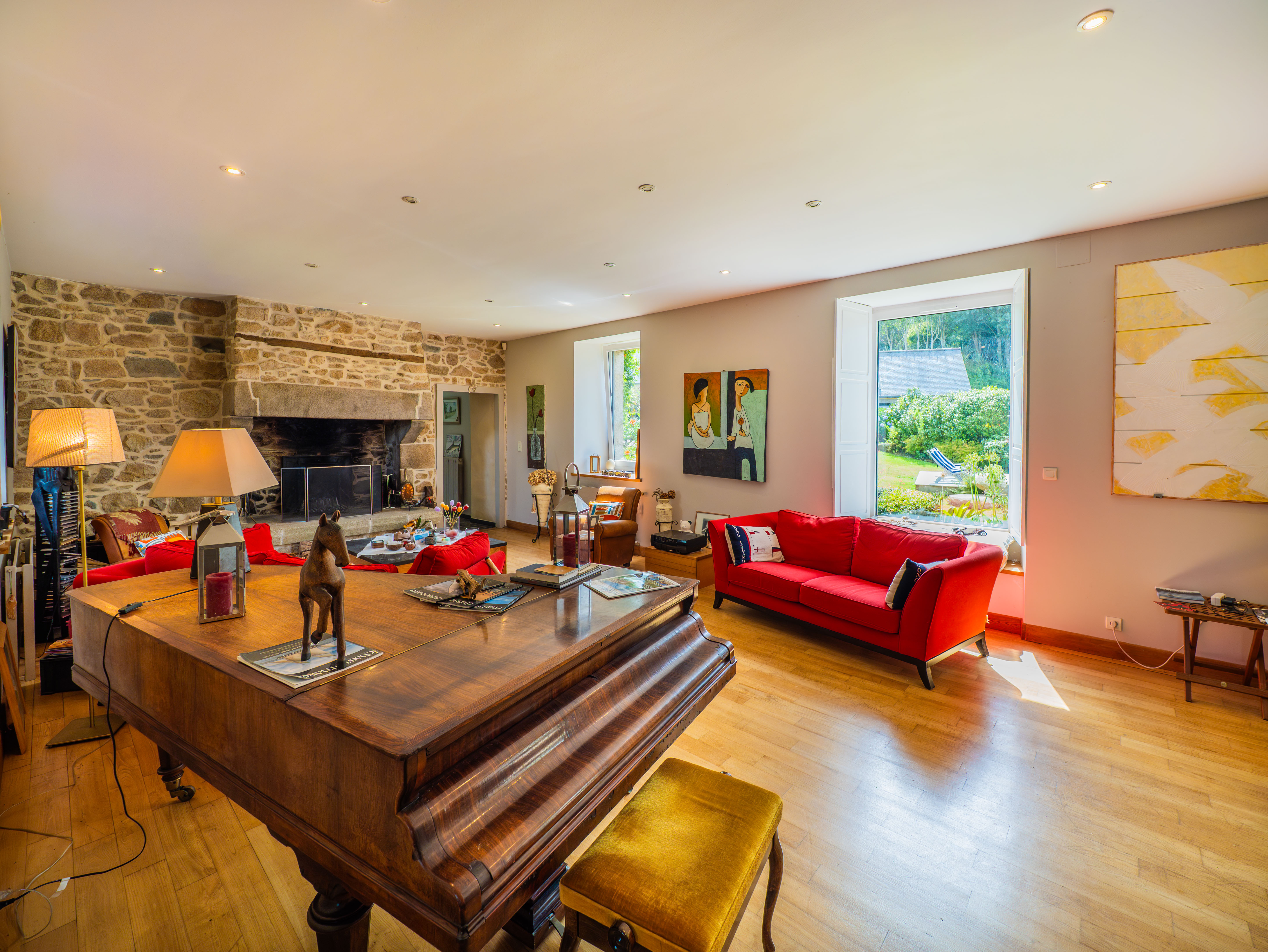 French property for sale in Penvénan, Côtes-d'Armor - €2,457,600 - photo 