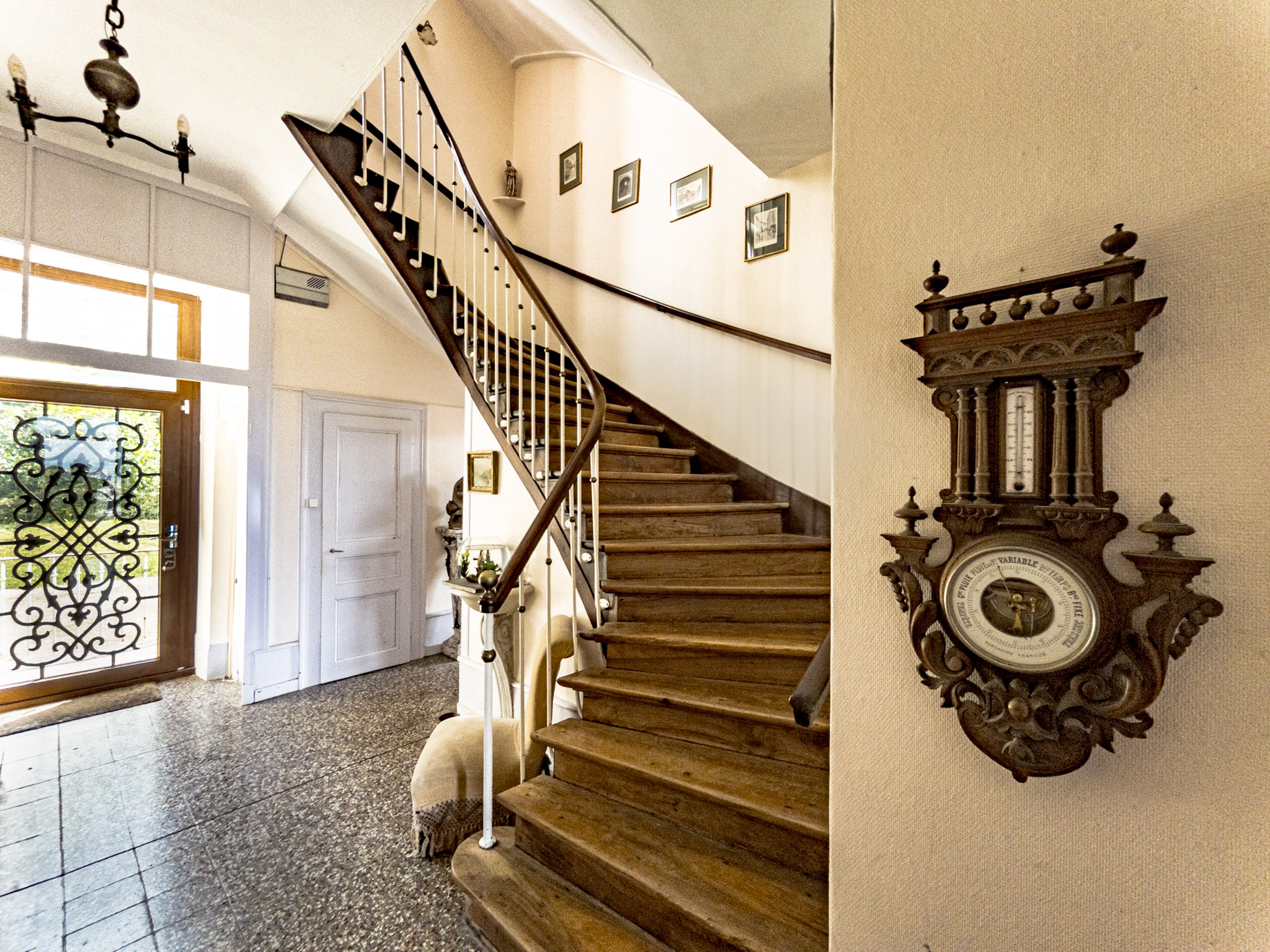 French property for sale in Annecy, Haute-Savoie - €3,885,000 - photo 