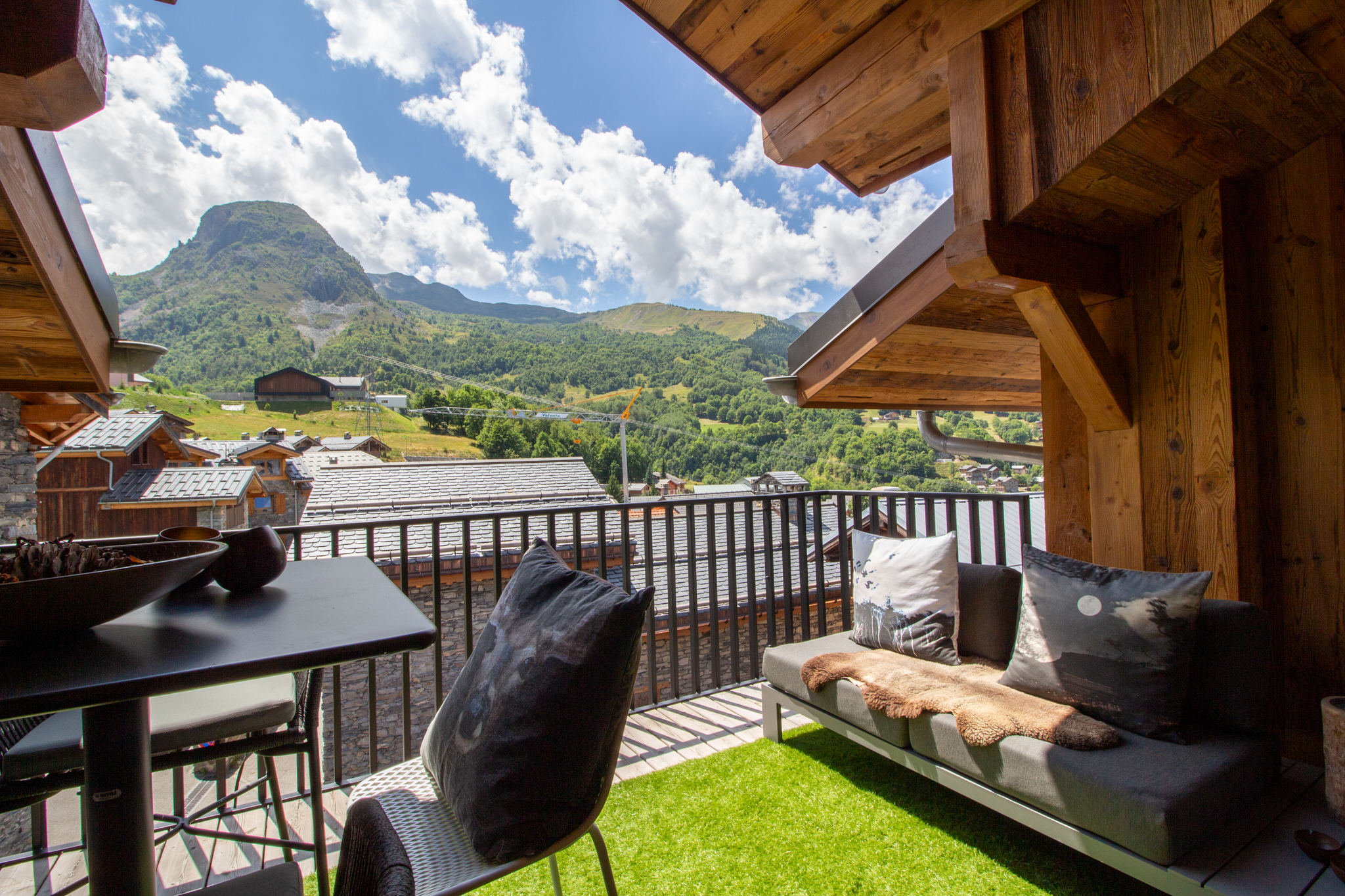 French property for sale in Saint-Martin-de-Belleville, Savoie - €2,595,000 - photo 