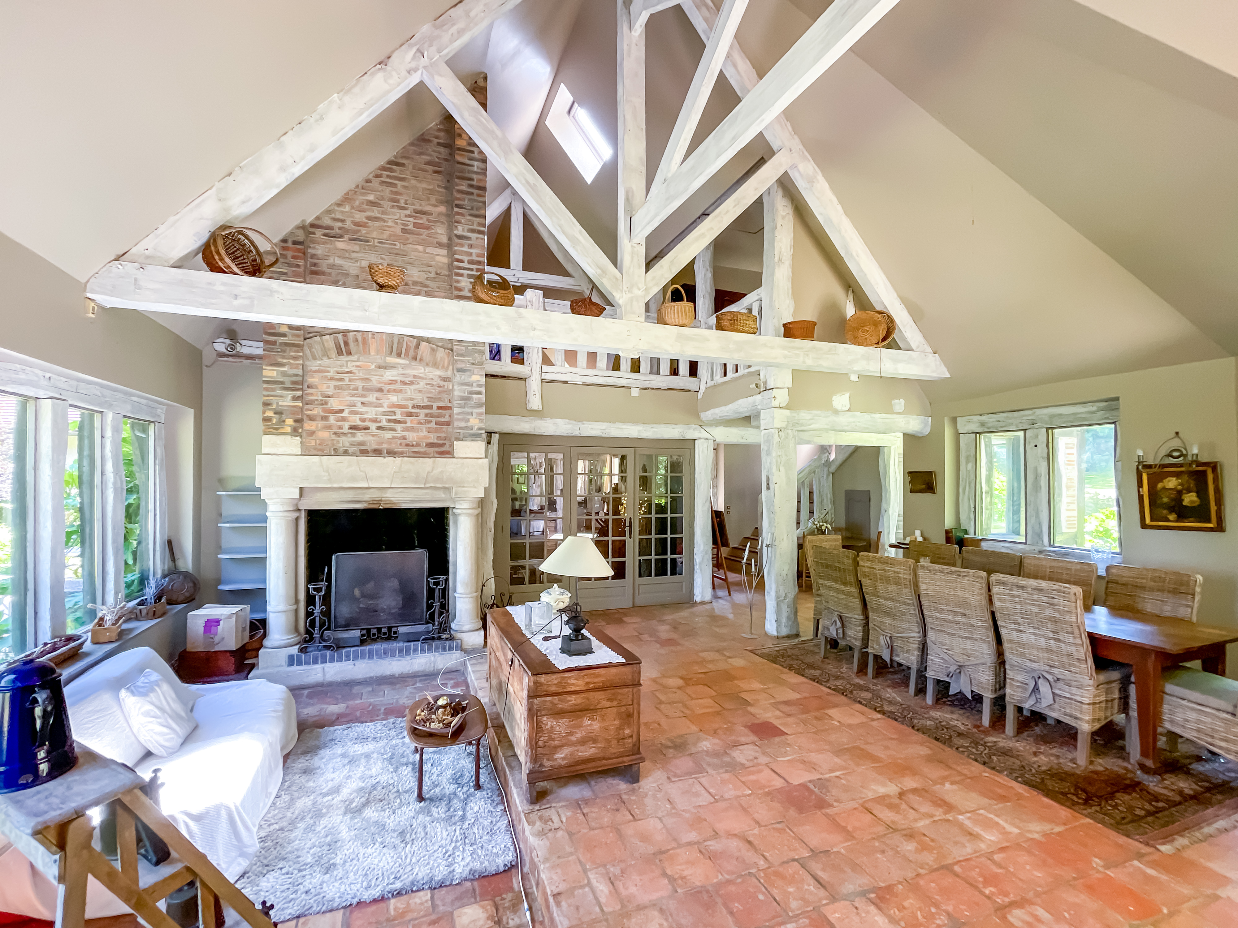 French property for sale in Chauvry, Val-d'Oise - €1,250,000 - photo 