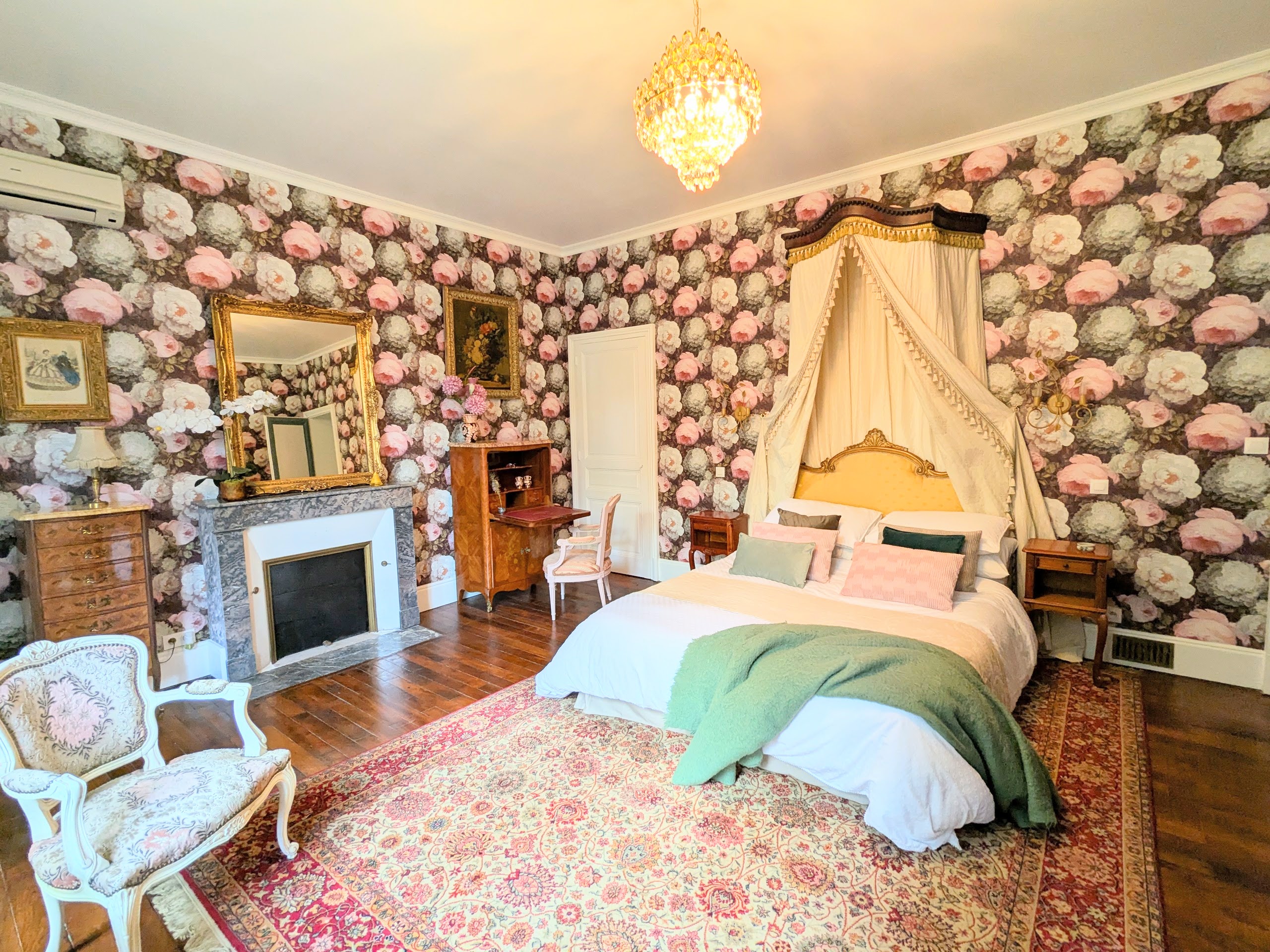 French property for sale in Saint-Germain-les-Belles, Haute-Vienne - €1,245,000 - photo 