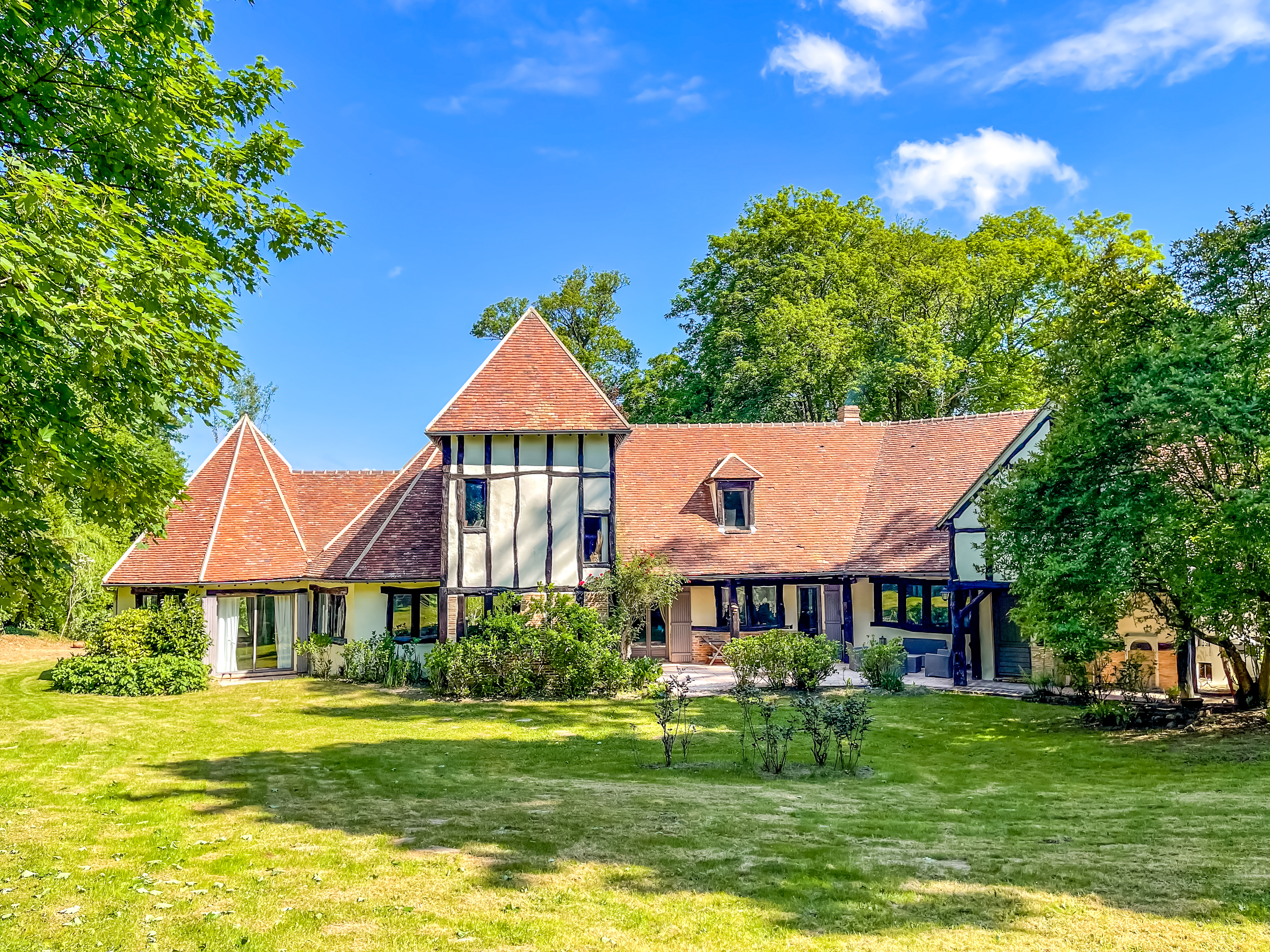 French property for sale in Chauvry, Val-d'Oise - €1,250,000 - photo 
