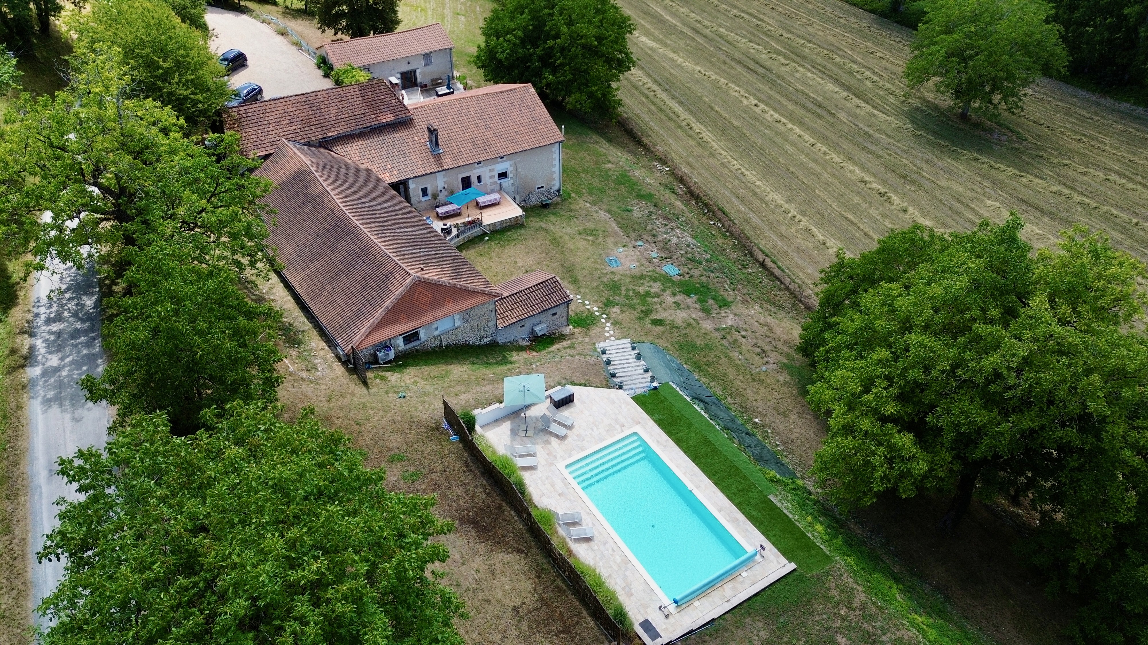 Exceptional Renovated Property in the Dordogne – Ideal Family Home or Business Opportunity à Tocane-Saint-Apre