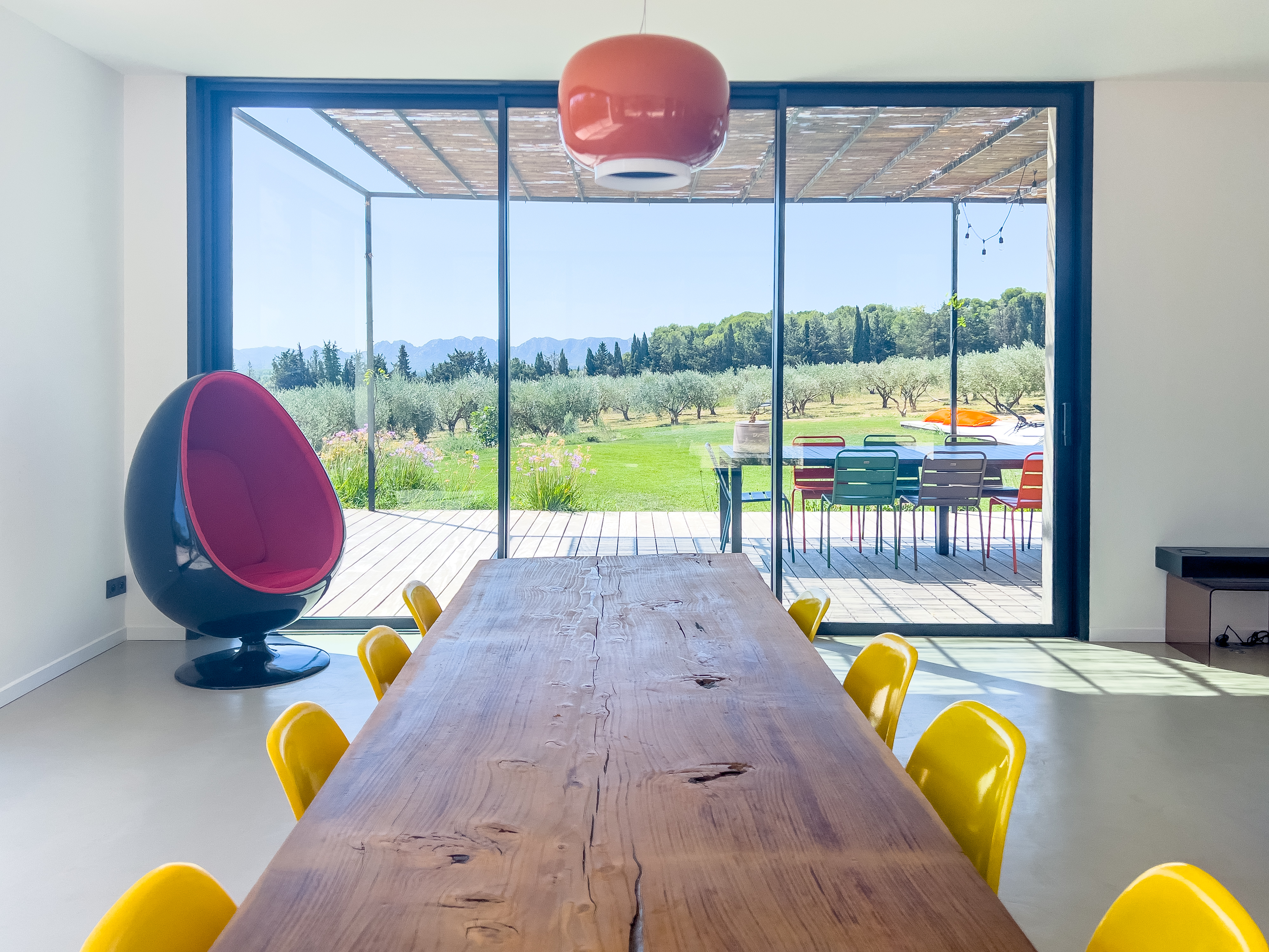 French property for sale in Noves, Bouches-du-Rhône - €3,500,000 - photo 
