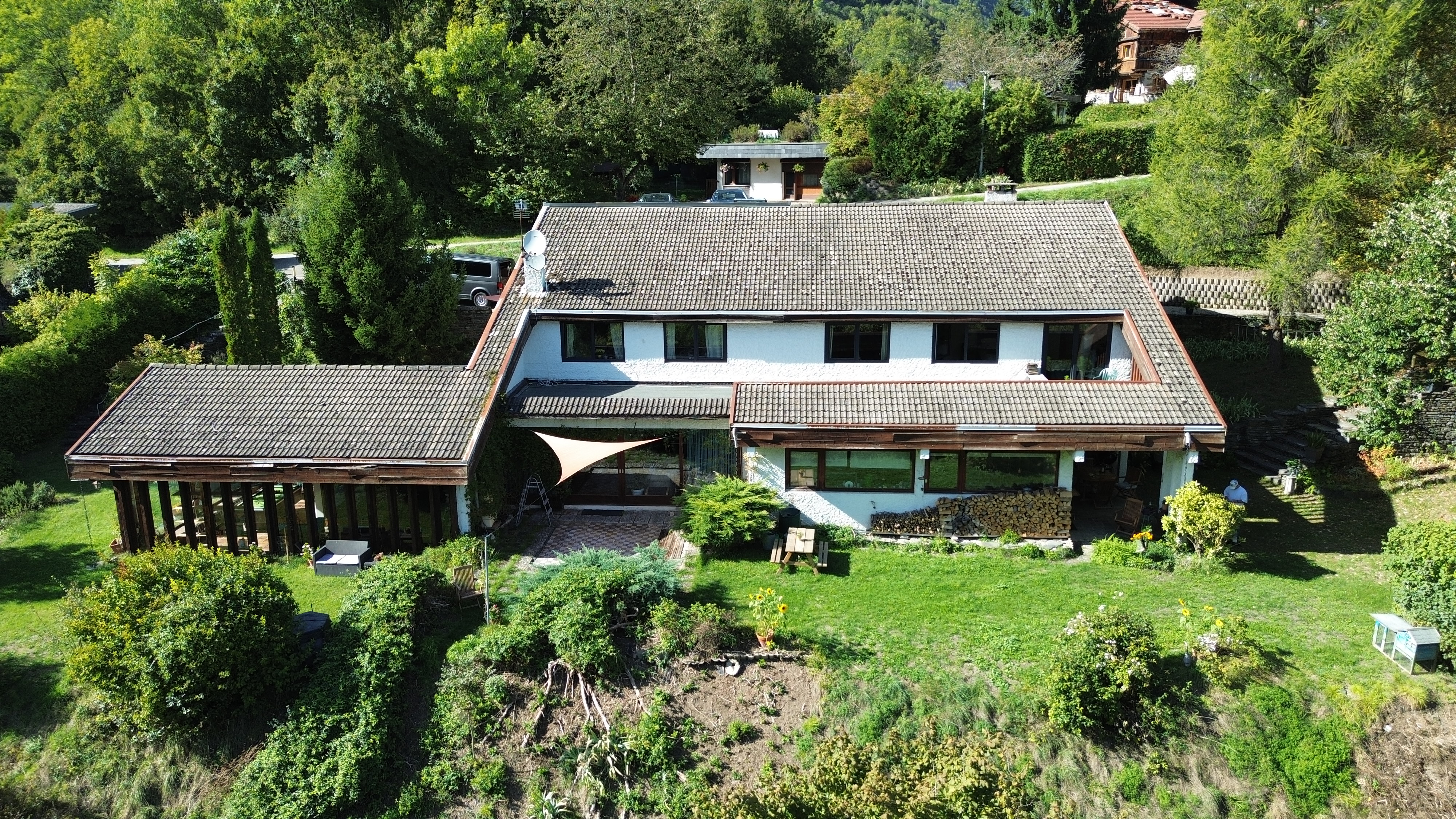 French property for sale in Salins-Fontaine, Savoie - €950,000 - photo 