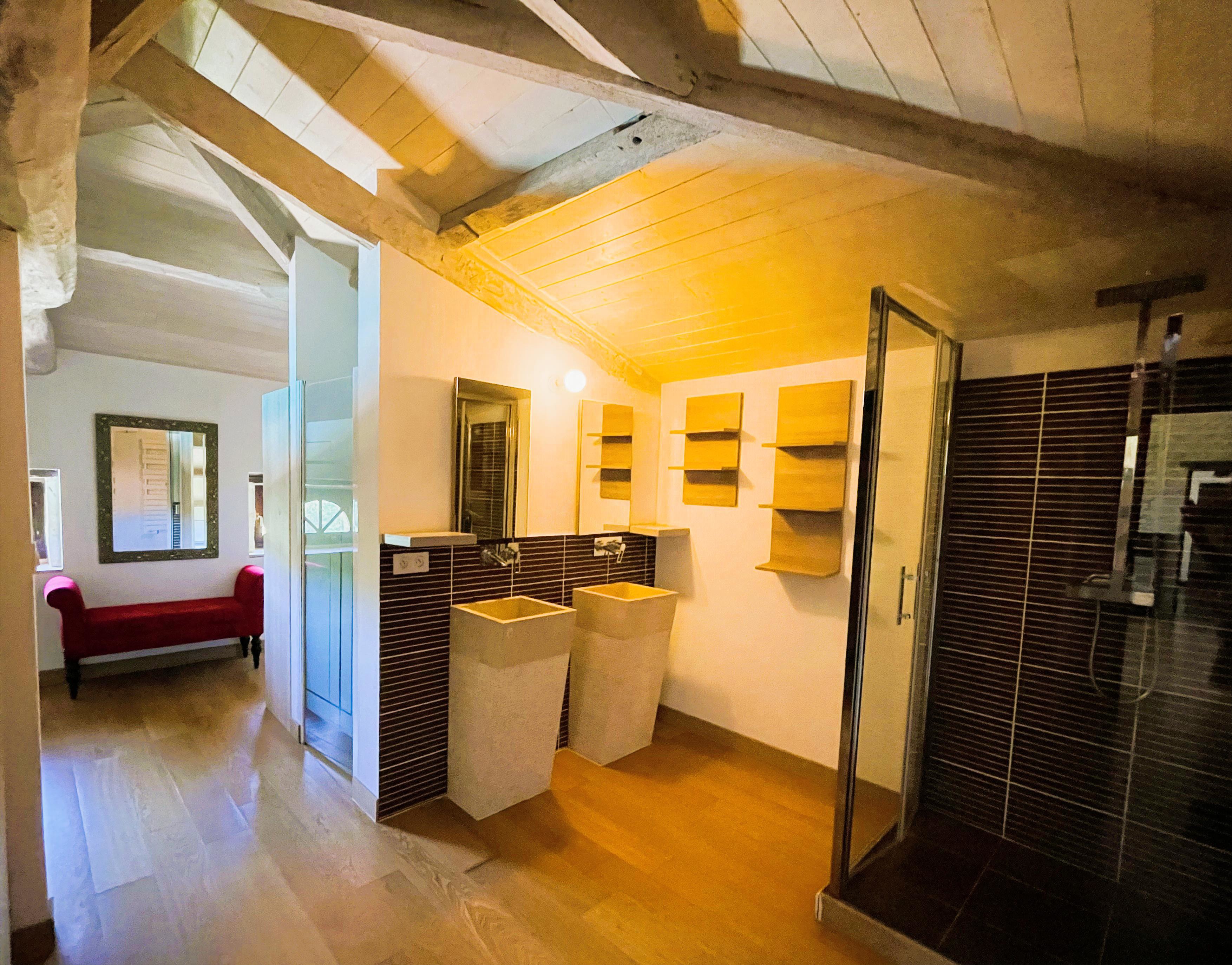 French property for sale in Cartelègue, Gironde - €599,000 - photo 