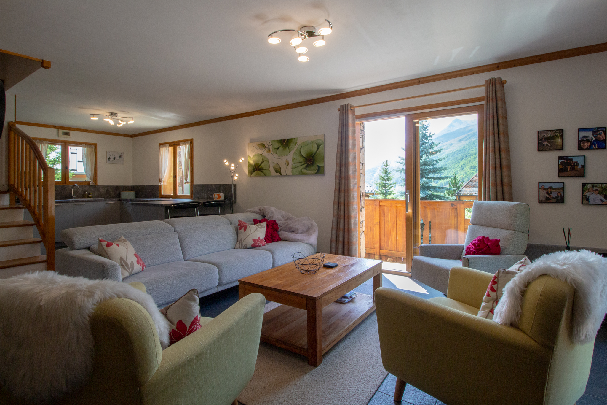 French property for sale in Saint-Martin-de-Belleville, Savoie - €1,395,000 - photo 