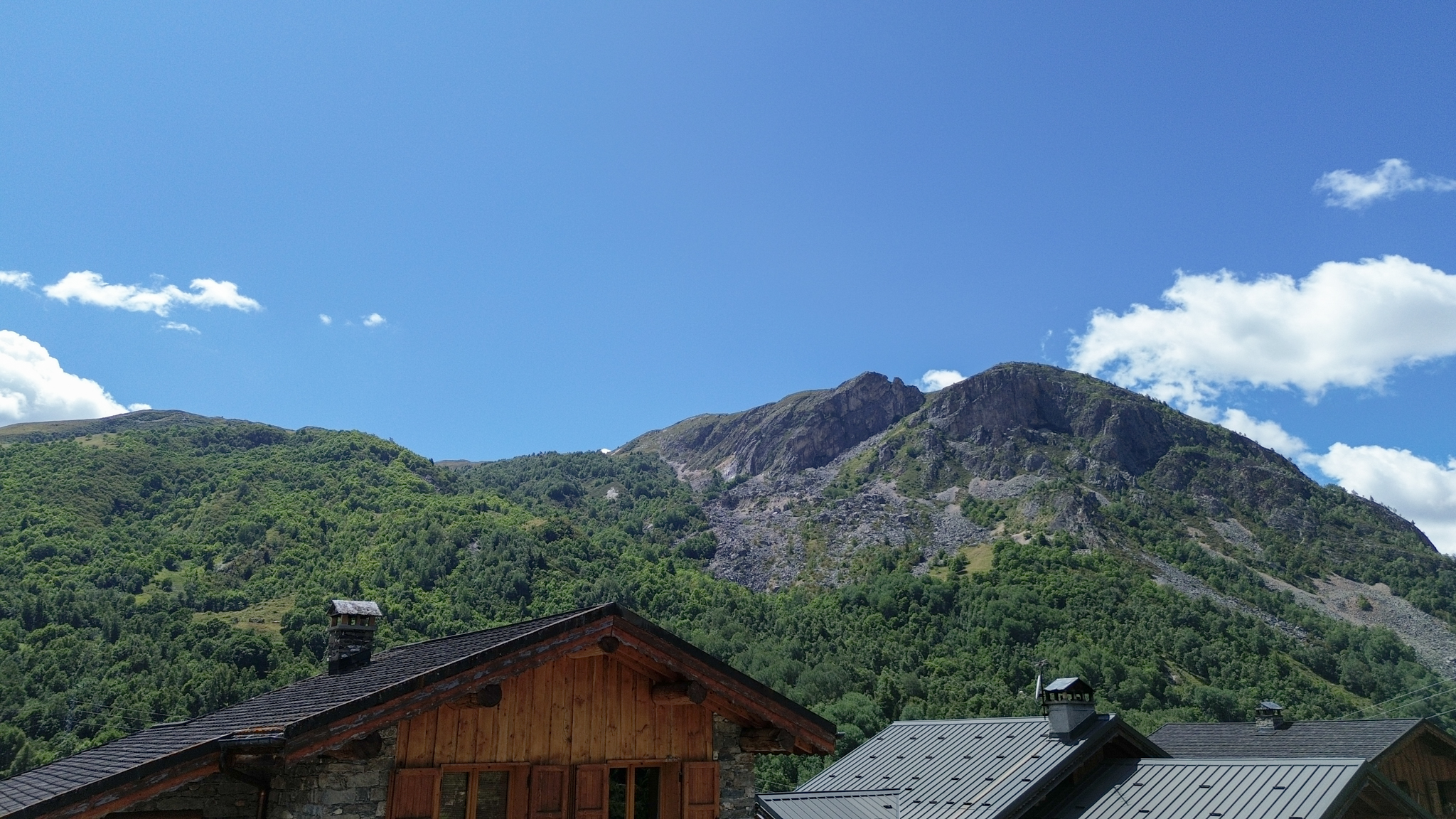Propriété en France à vendre à Saint-Martin-de-Belleville, Savoie - €1 300 000 - photo 