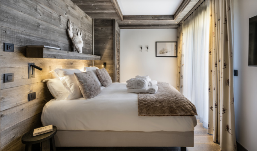 French property for sale in Tignes, Savoie - €1,412,500 - photo 