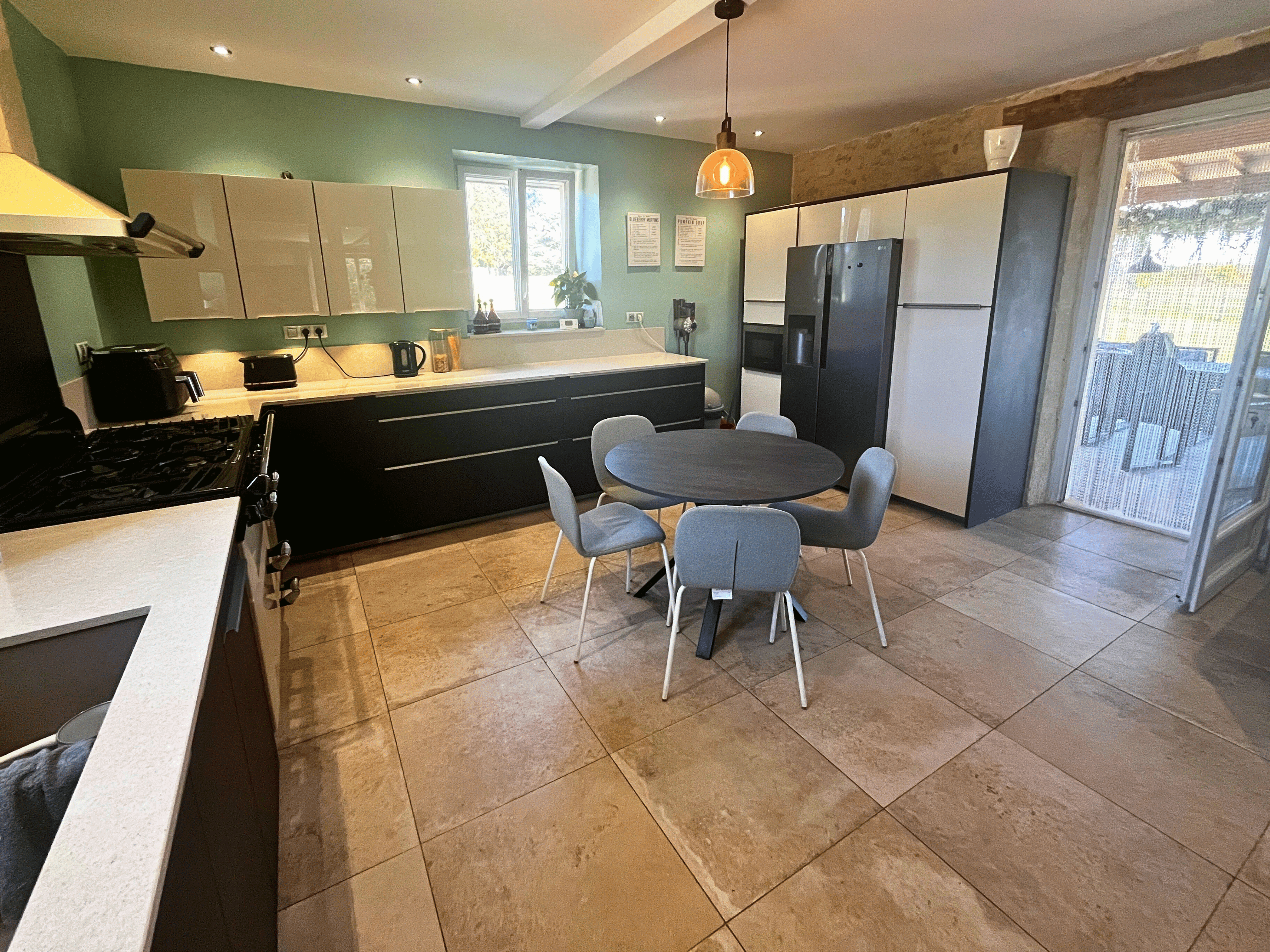 French property for sale in Lauzun, Lot-et-Garonne - €1,200,000 - photo 