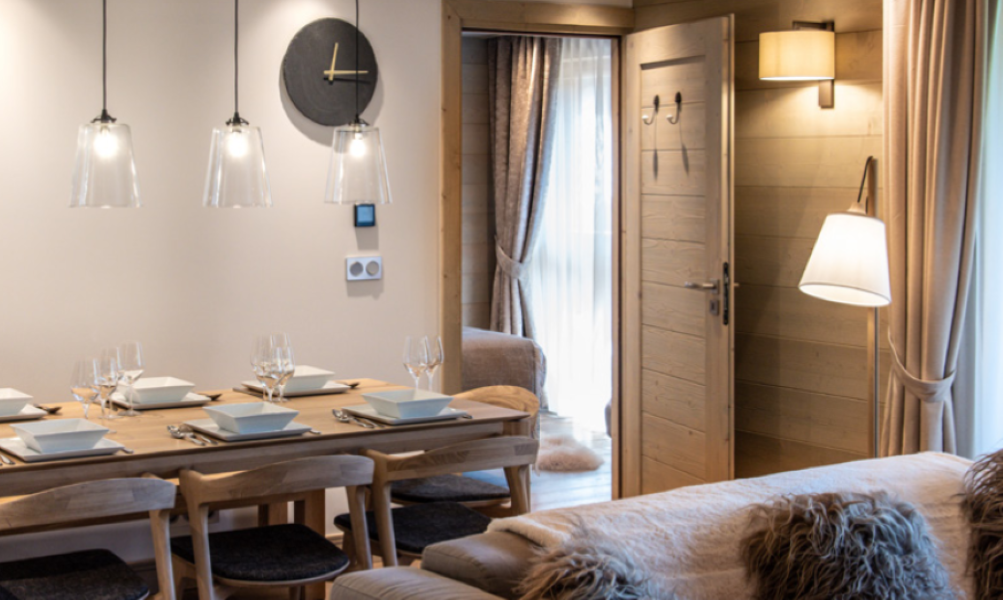 French property for sale in Tignes, Savoie - €1,202,500 - photo 