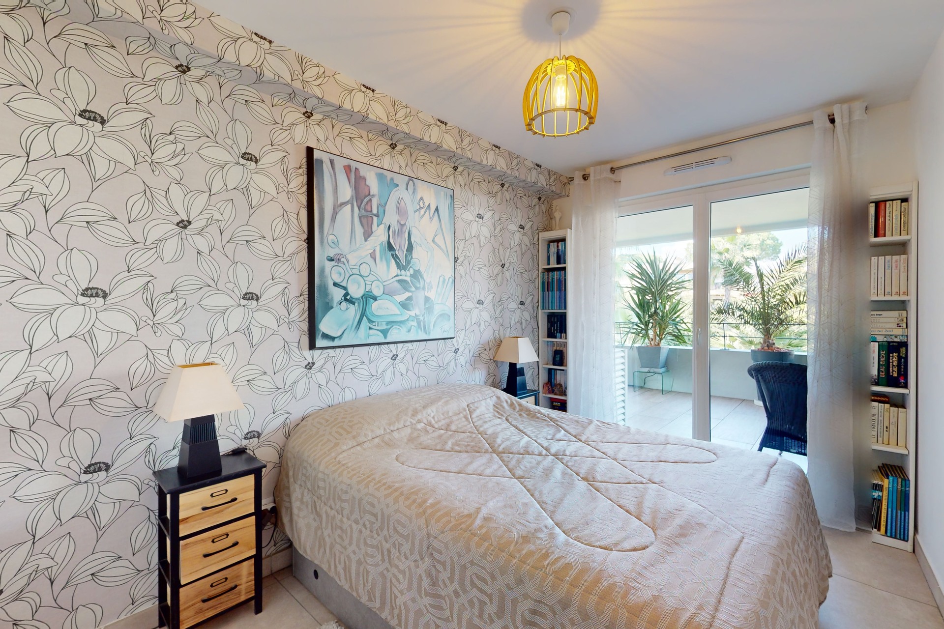 Propriété en France à vendre à Villeneuve-Loubet, Alpes-Maritimes - &#8364;990 000 - photo 
