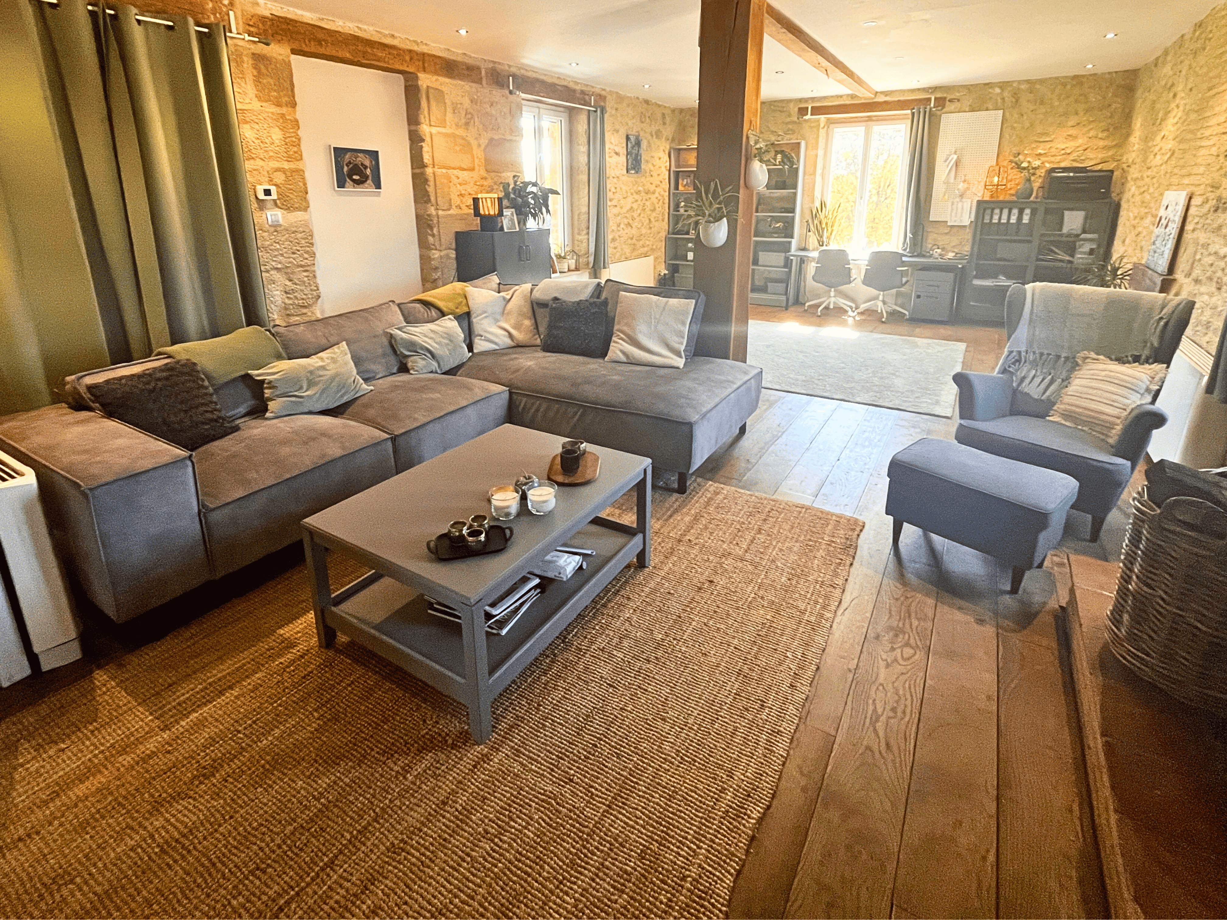 French property for sale in Lauzun, Lot-et-Garonne - €1,200,000 - photo 