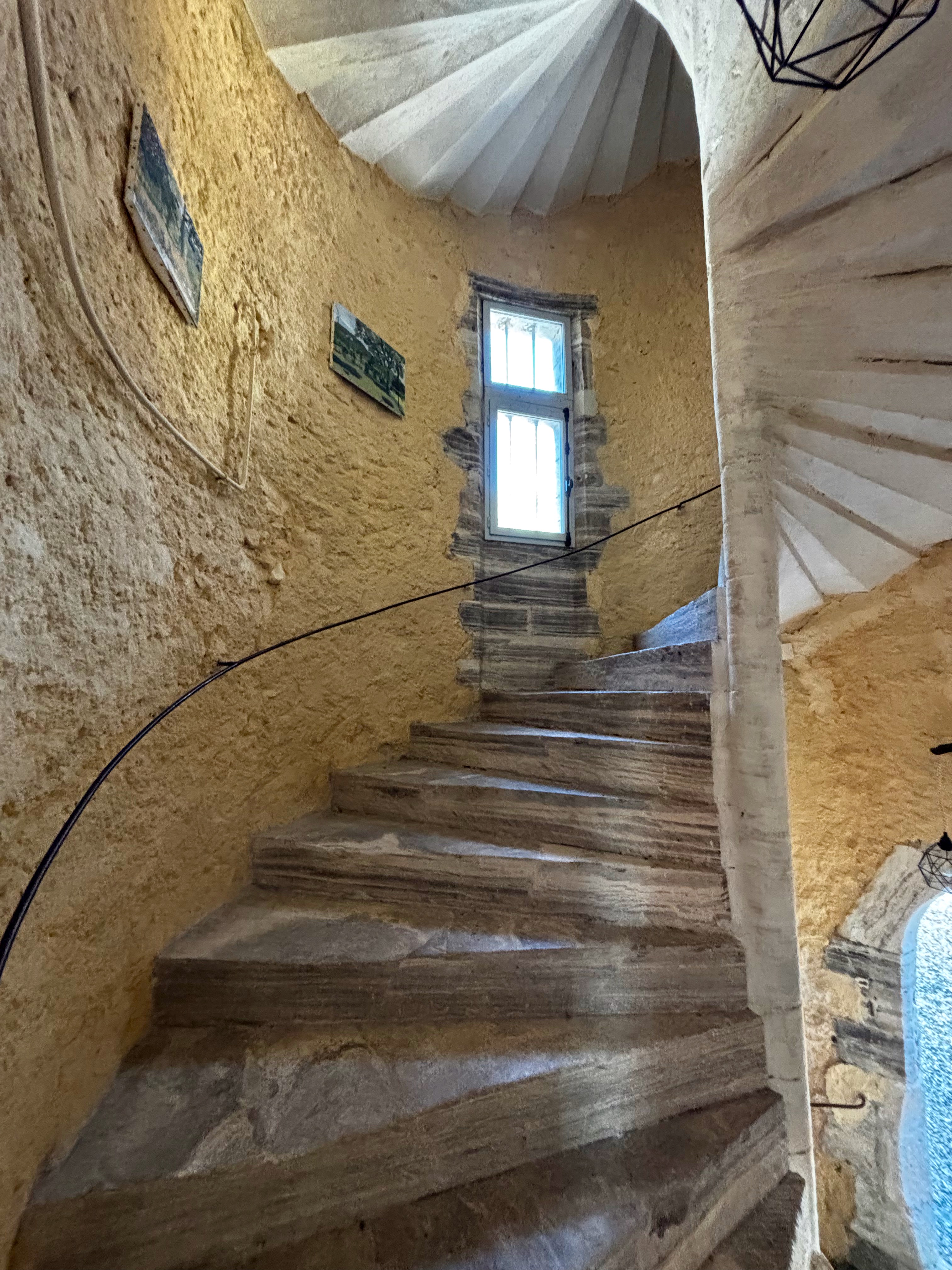 French property for sale in Saint-Jean-de-Maruéjols-et-Avéjan, Gard - €950,000 - photo 