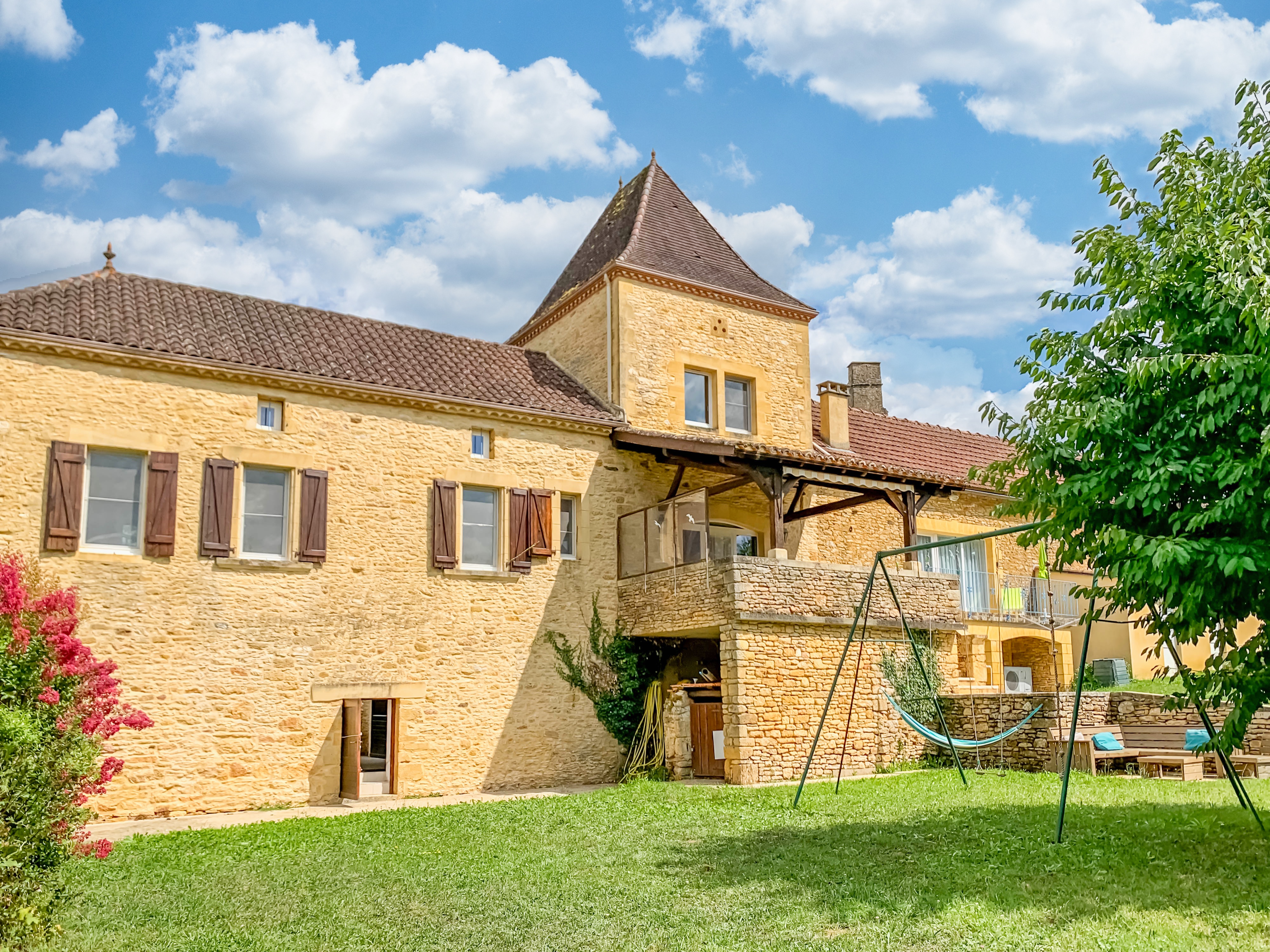 French property for sale in Cazals, Lot - €749,000 - photo 